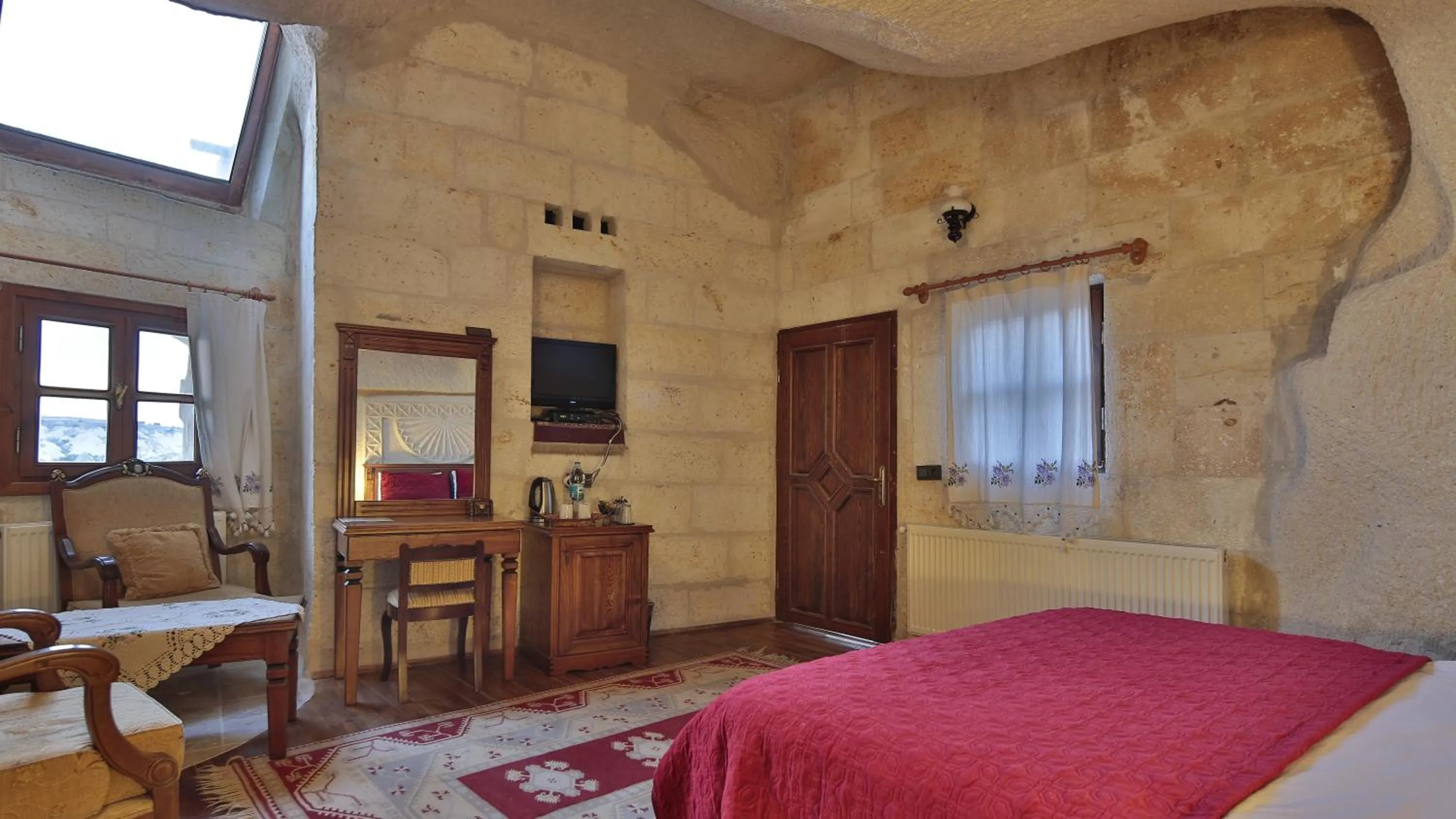 Coffee/tea facilities, Bed in Vezir Cave Suites