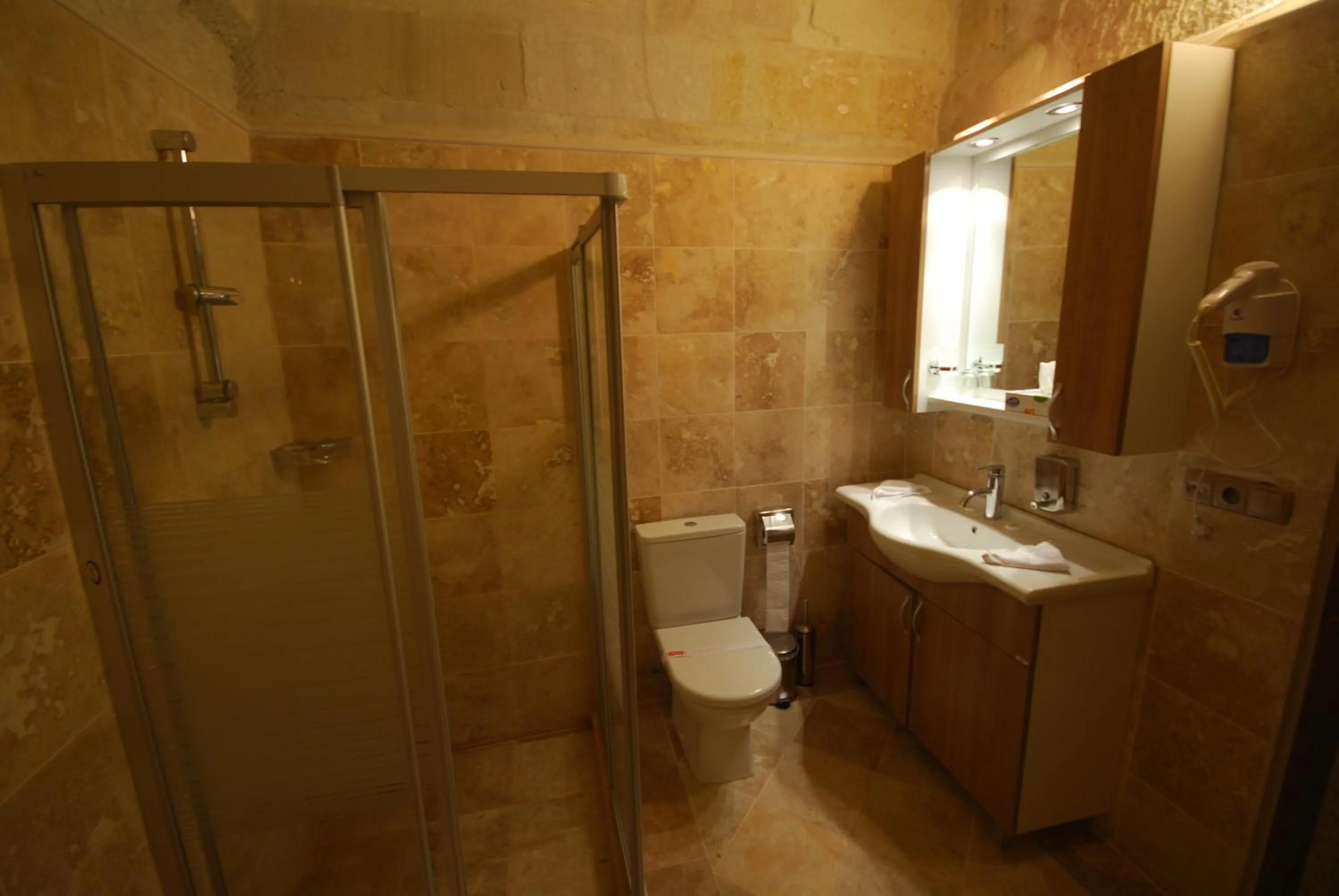 Bathroom in Vezir Cave Suites
