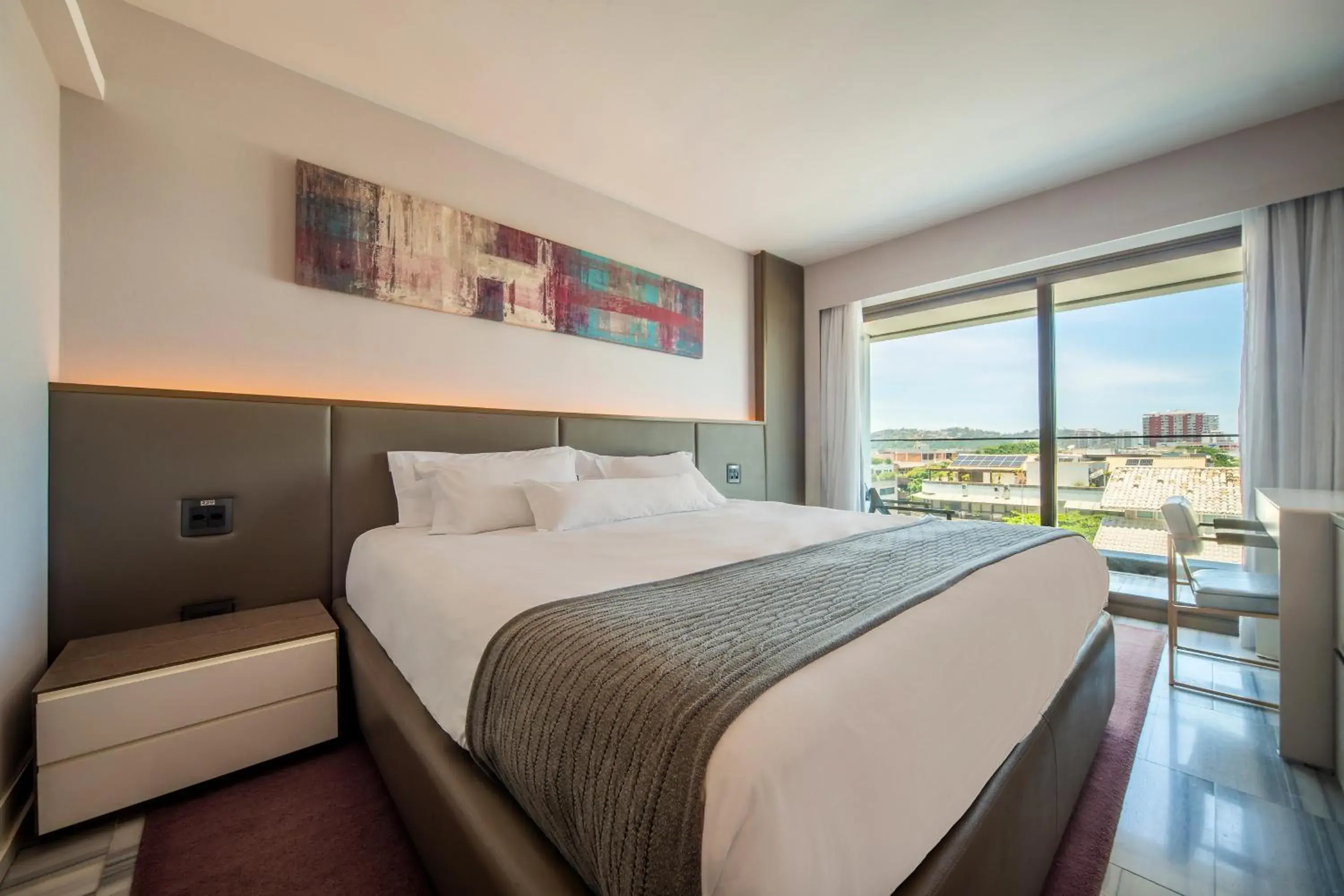 King Room with Mountain View - single occupancy in LSH by Own King Room with Mountain View - single occupancy in LSH by Own