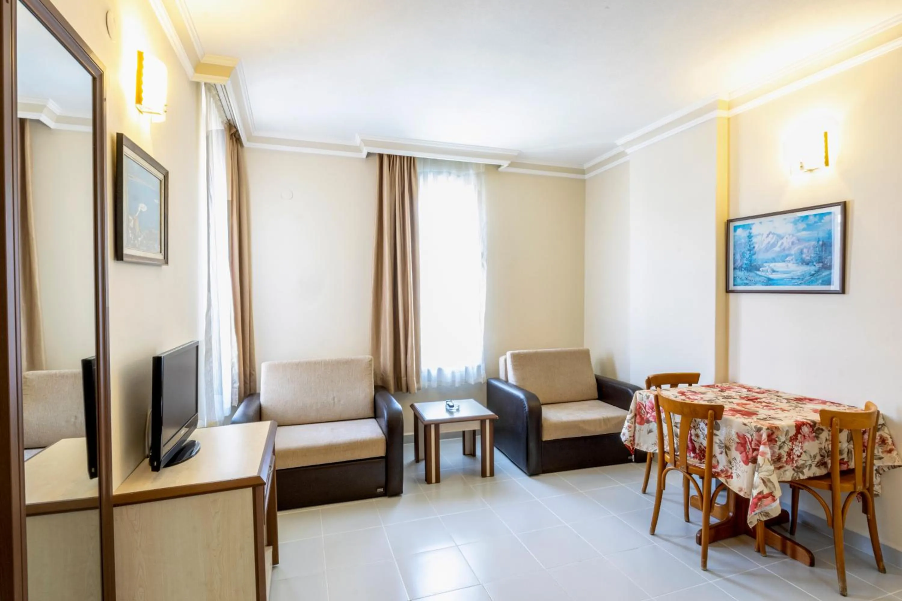 Living room in May Flower Apart Hotel