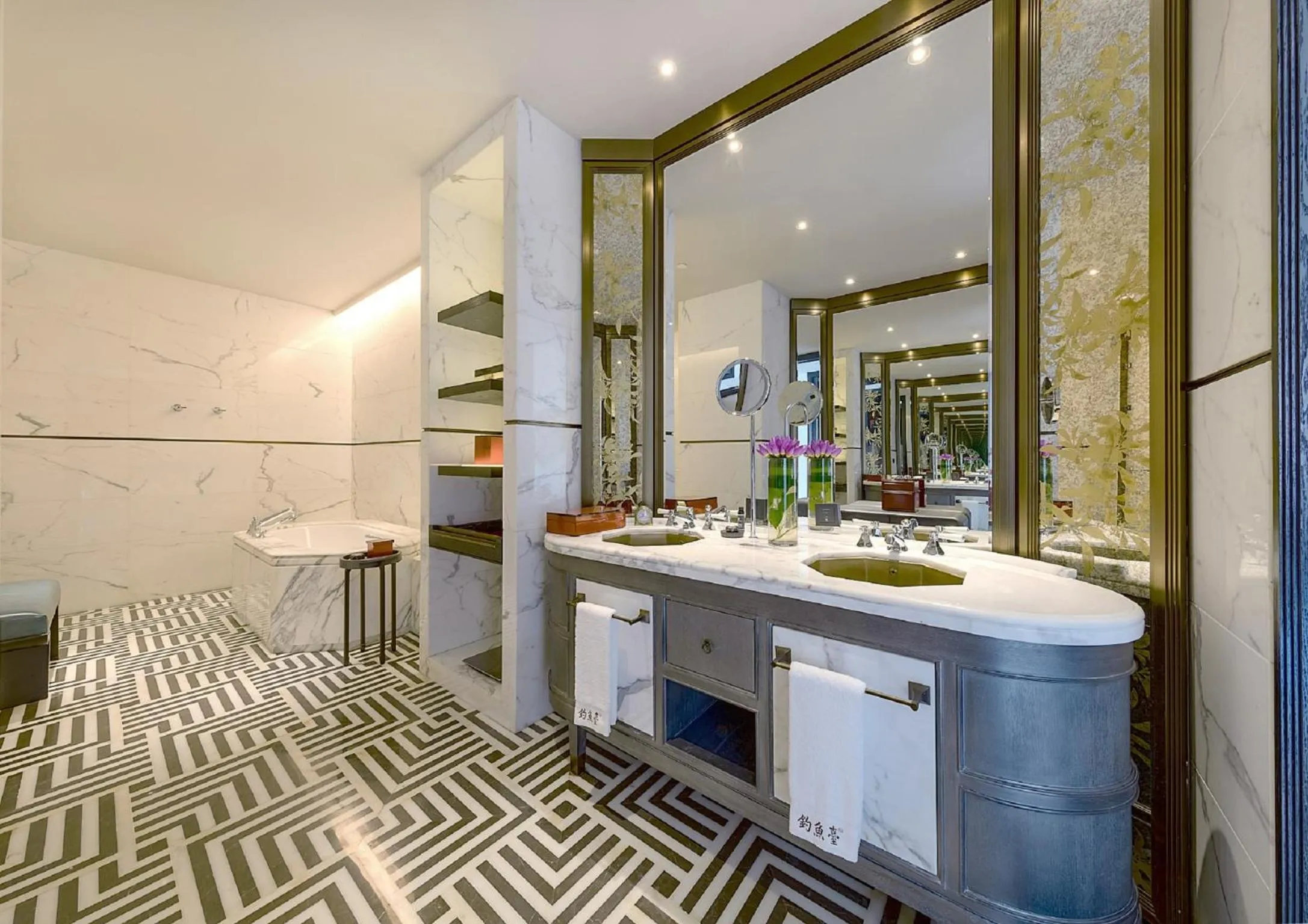 River view in JiuTai Hotel Hangzhou