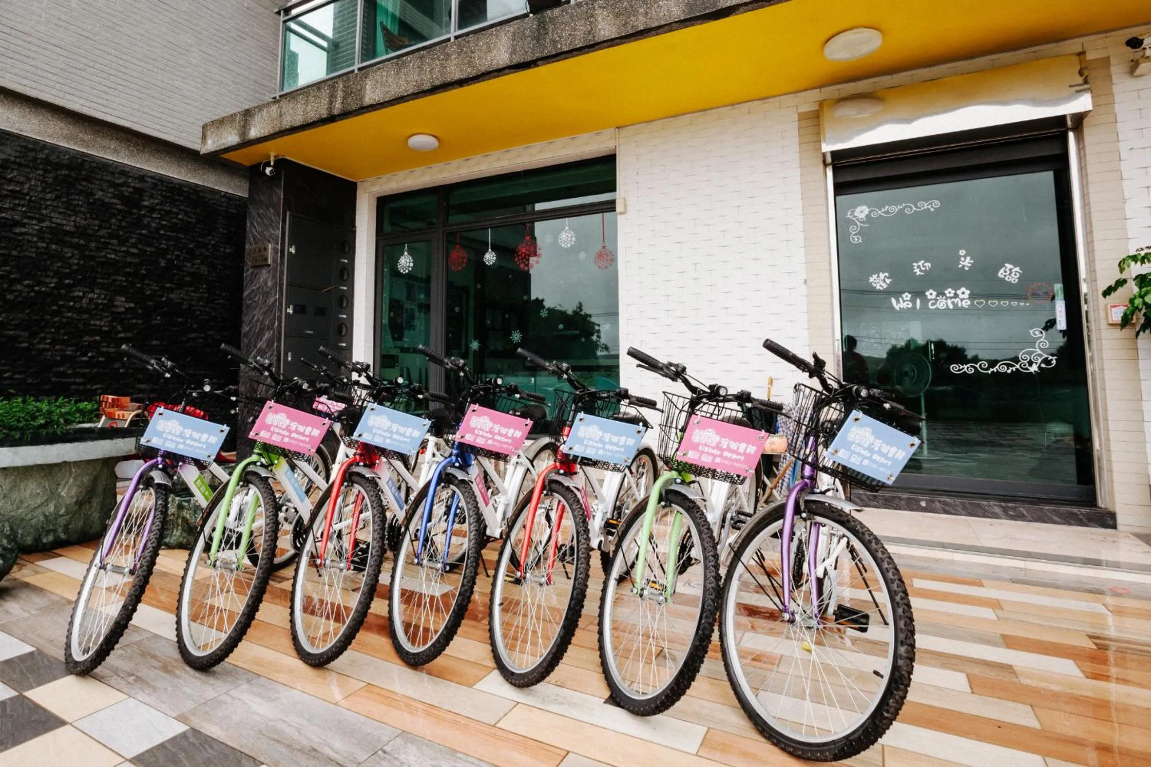 Day in Lisinty Resort