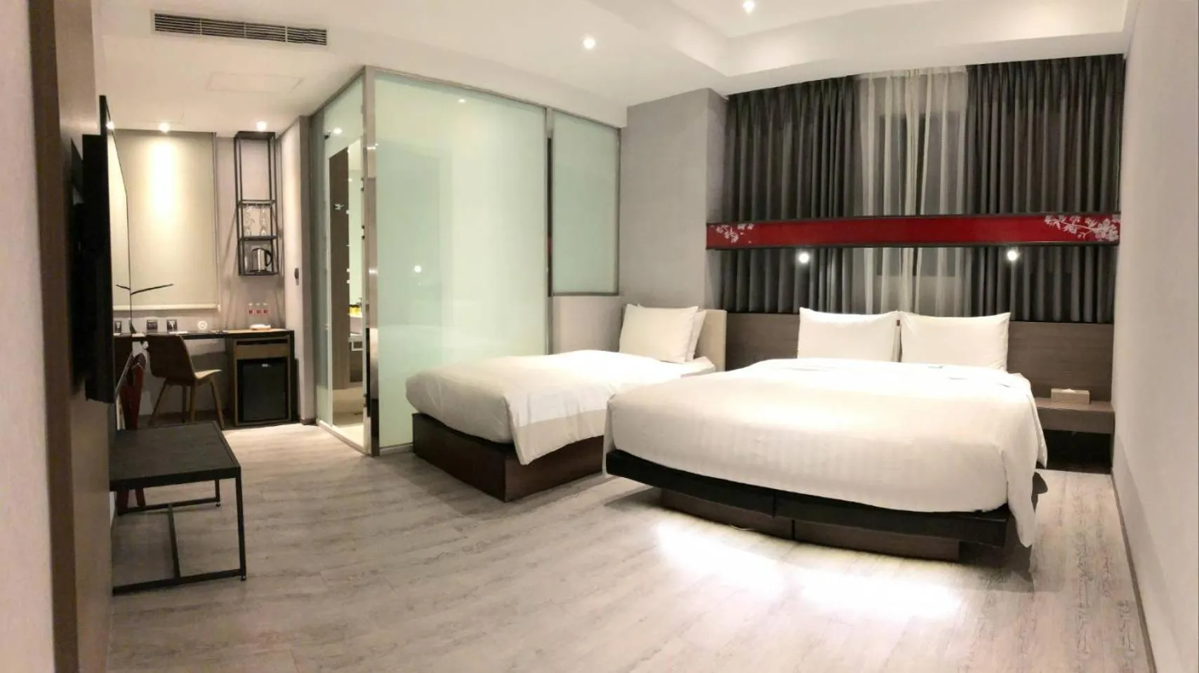 Photo of the whole room, Bed in City Place Hotel