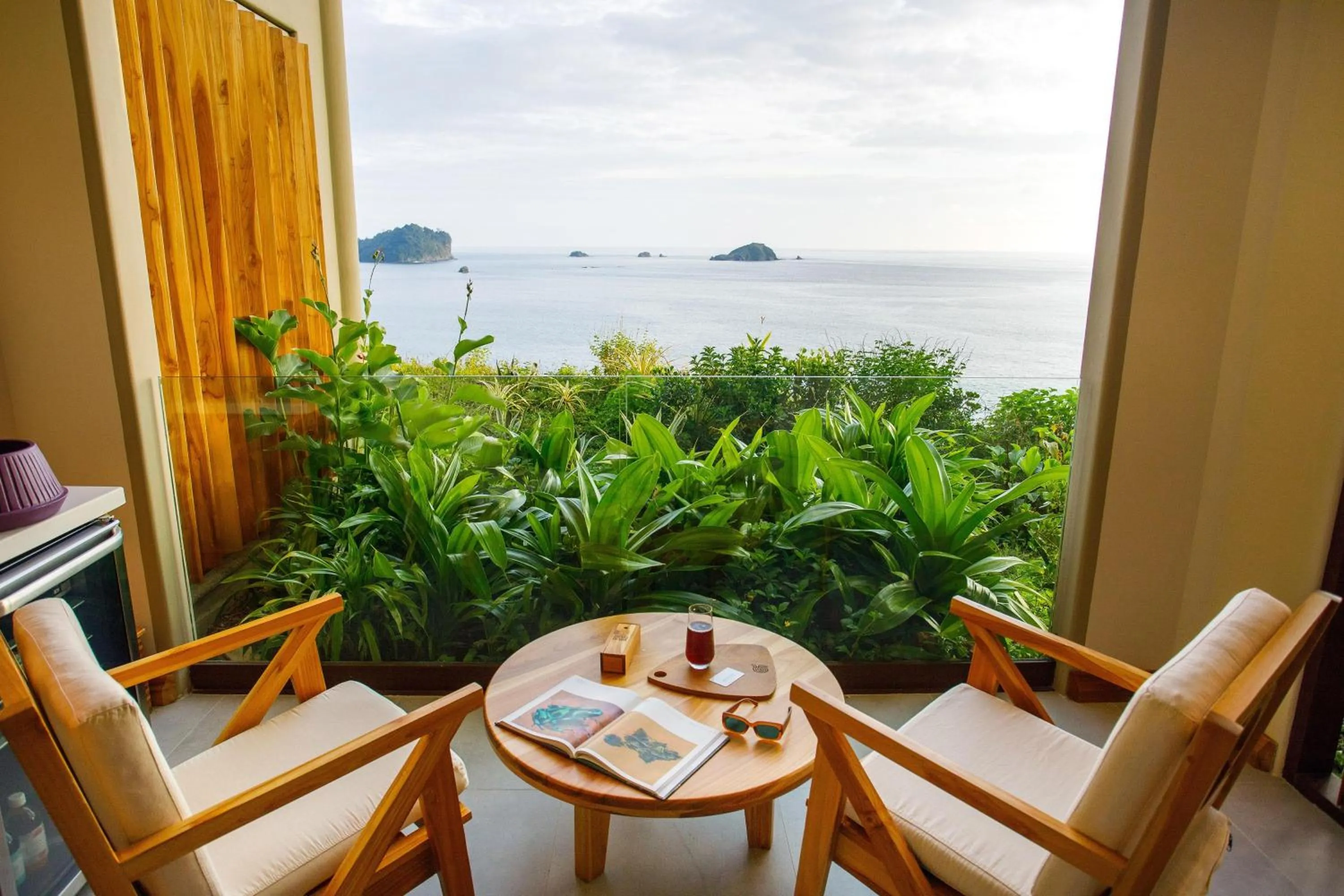 Balcony/Terrace in Arenas Del Mar Beachfront & Rainforest Resort Member of the Cayuga Collection