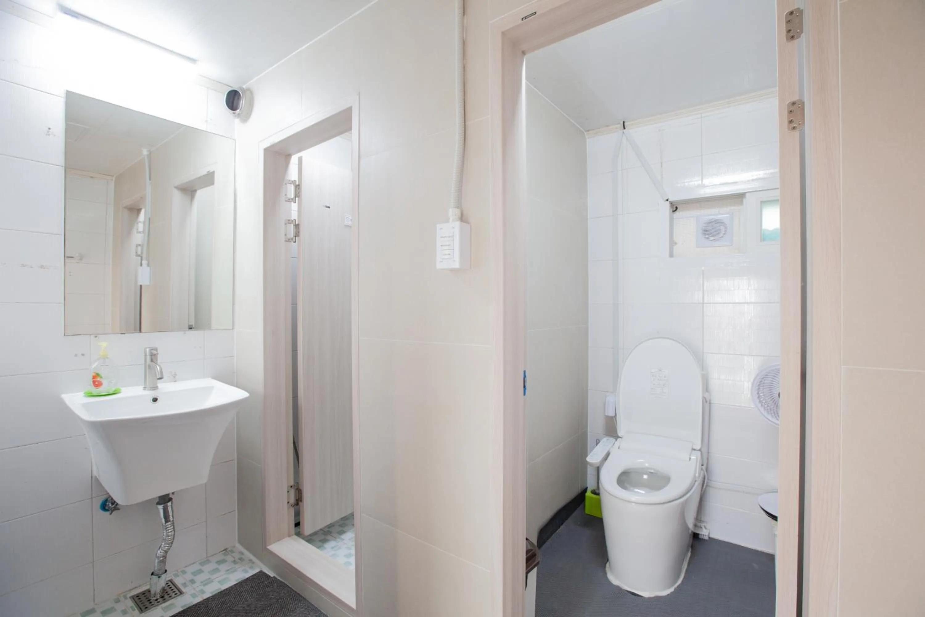 Bathroom in Jeong House