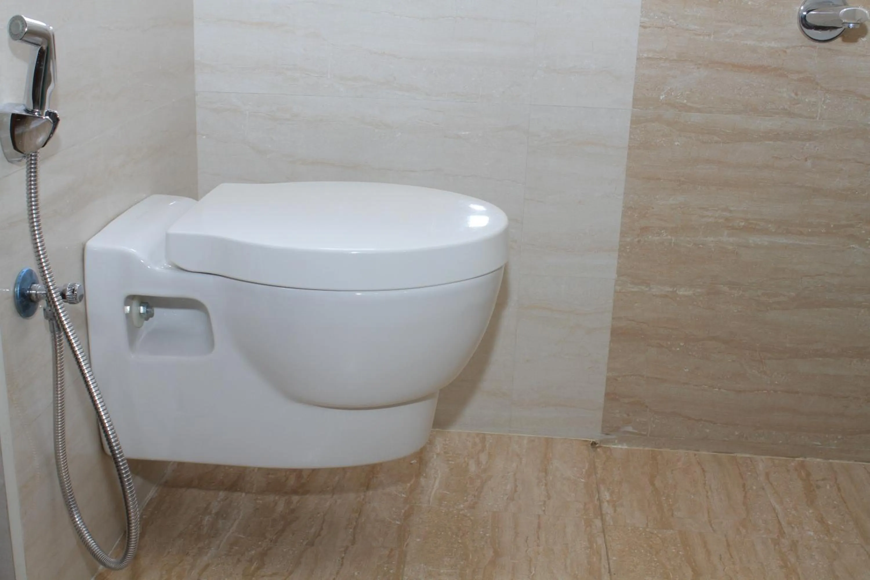 Toilet in The Kings Park Residency