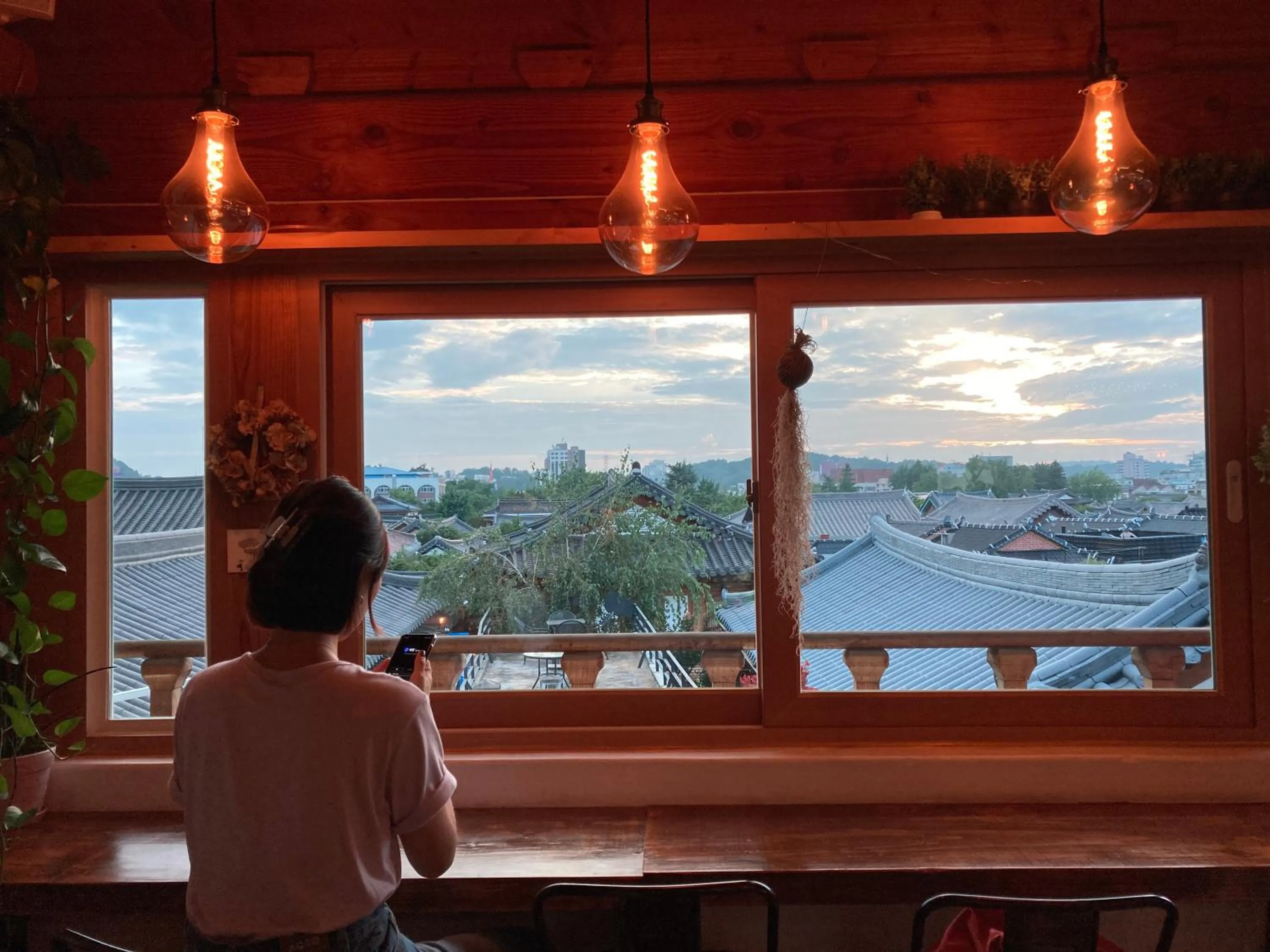 Property building in Laon Hanok Gguljam