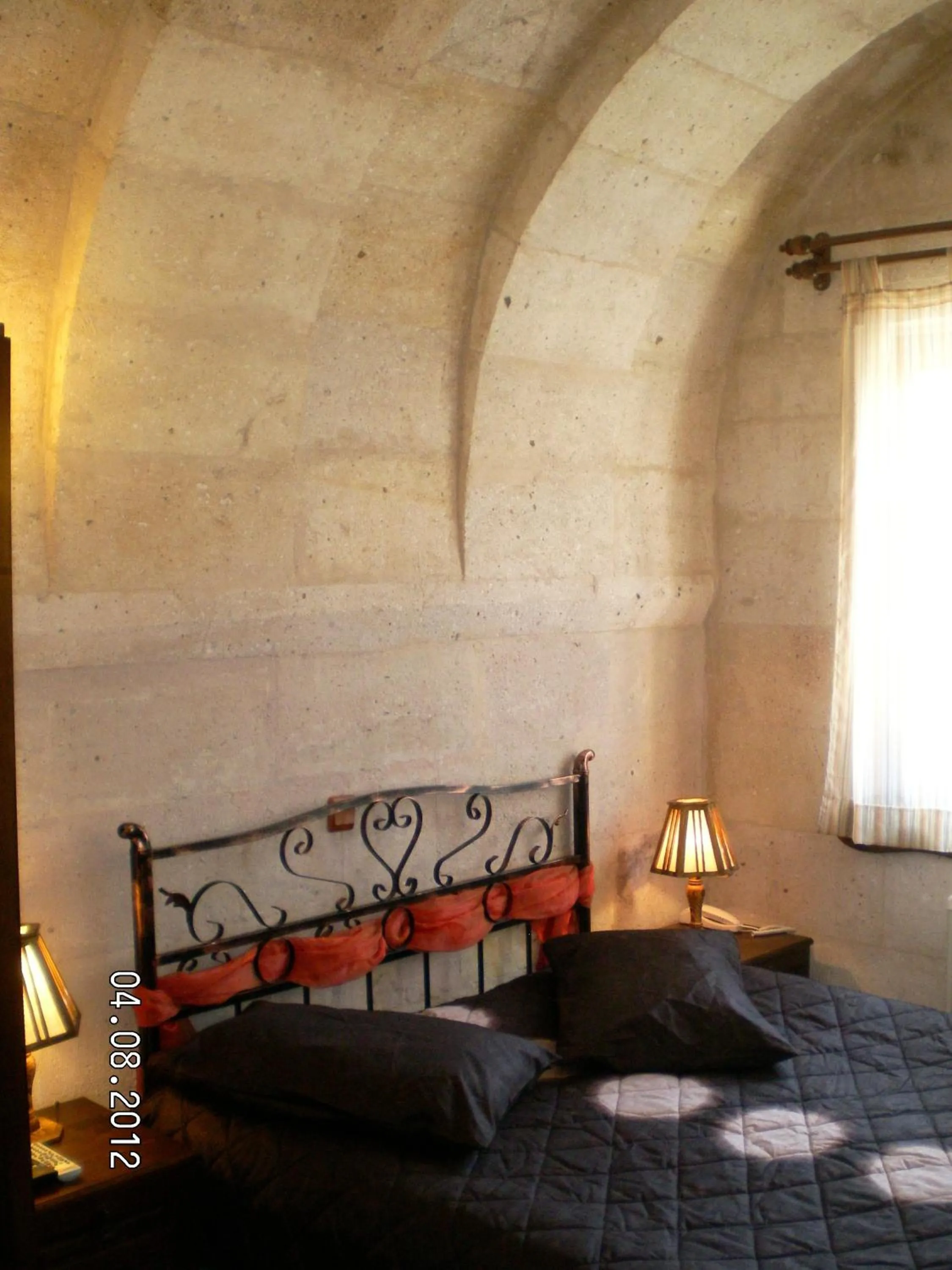 Bed in Nature Park Cave Hotel