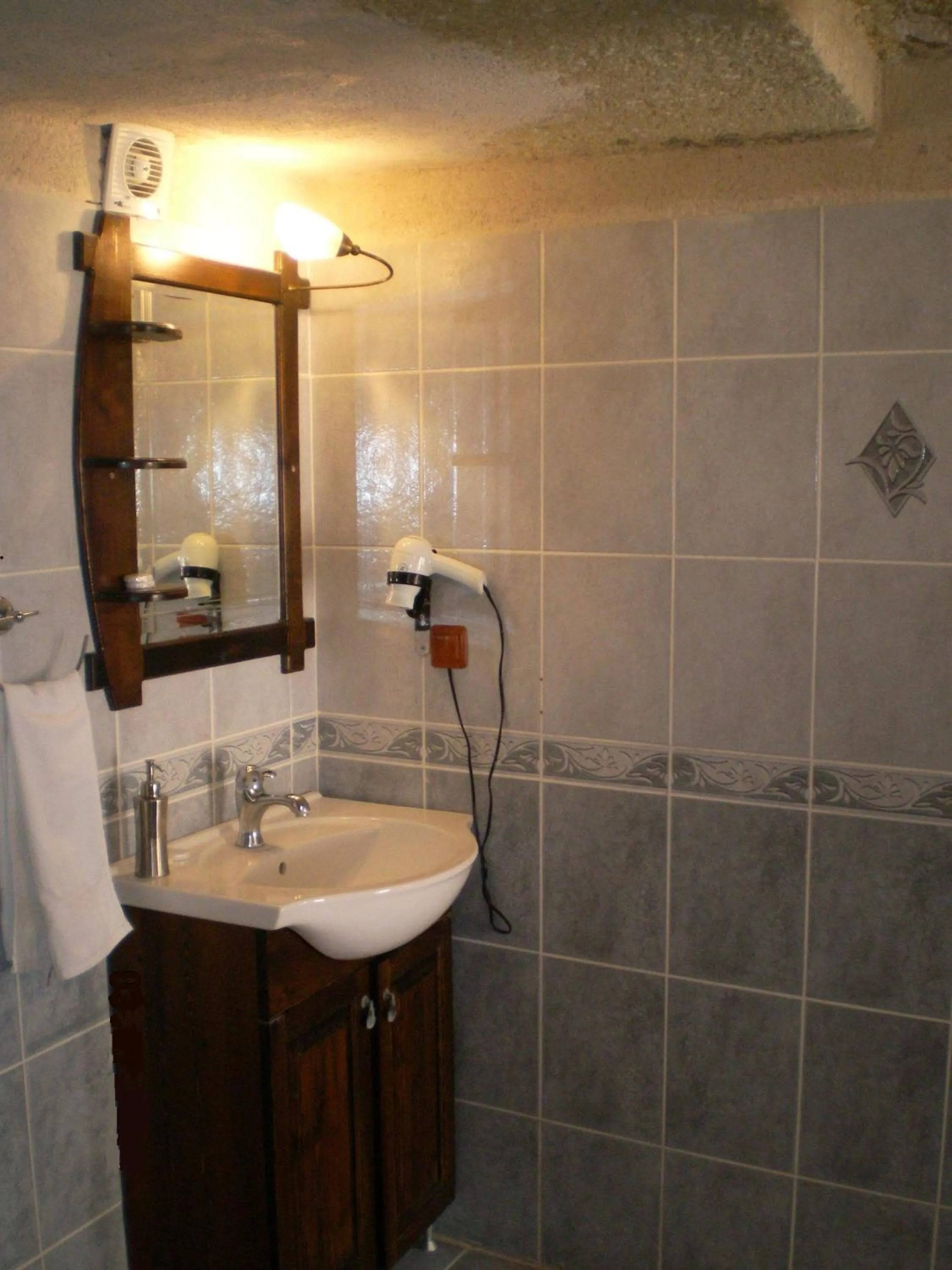 Photo of the whole room in Nature Park Cave Hotel