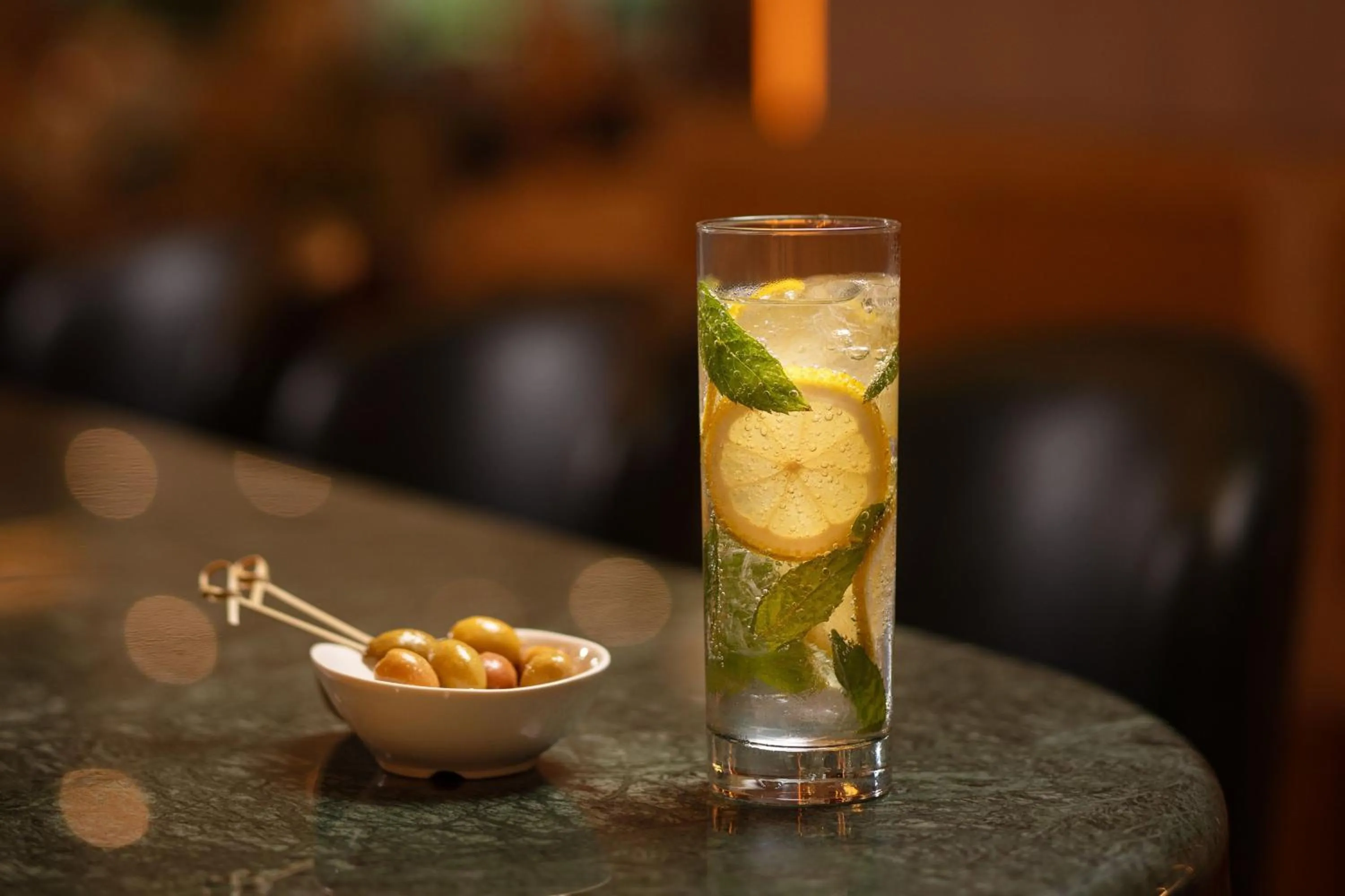 Lounge or bar in Delta Hotels Istanbul West