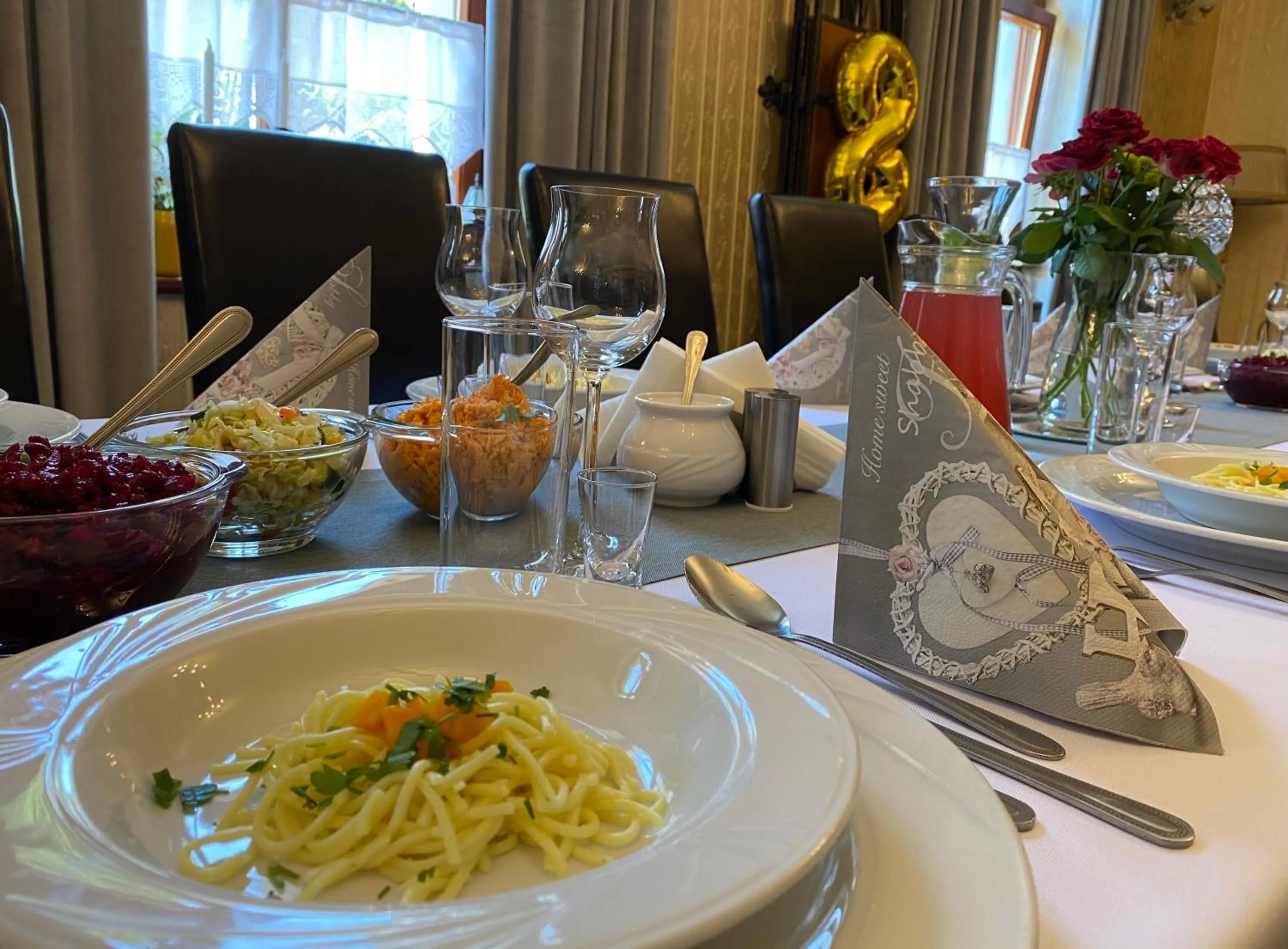 Restaurant/places to eat in Hotel i Restauracja Castle