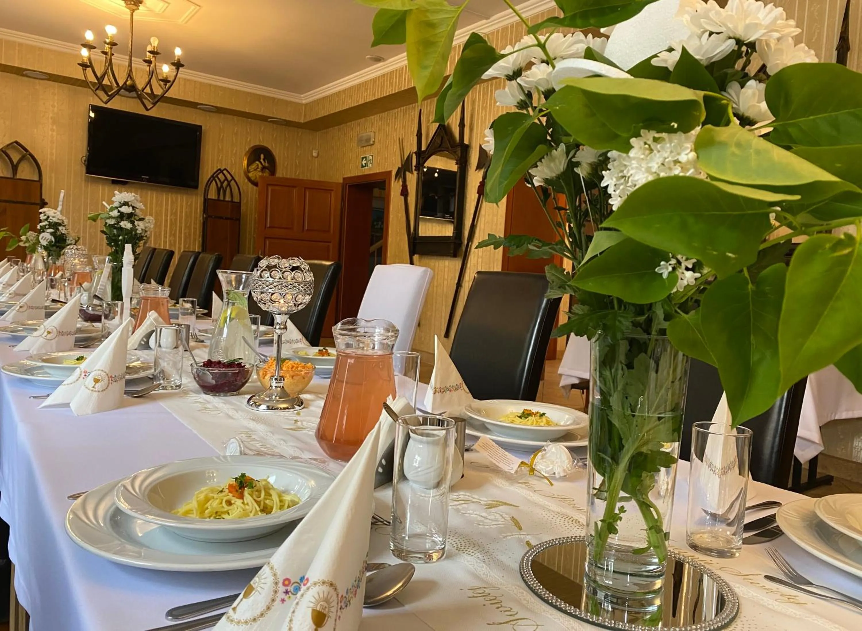 Property building in Hotel i Restauracja Castle