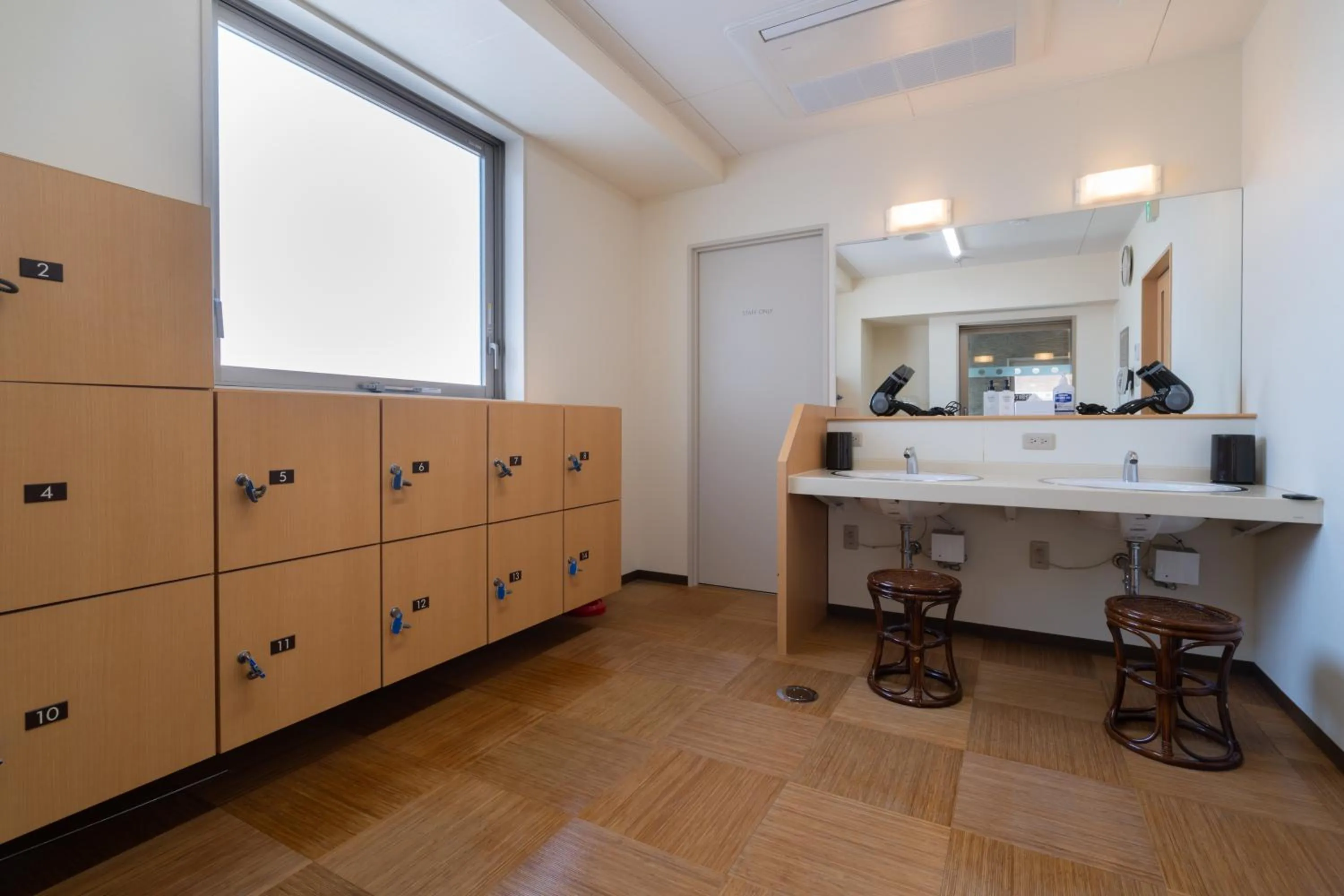 Public Bath in Hotel Katsuyama Premiere