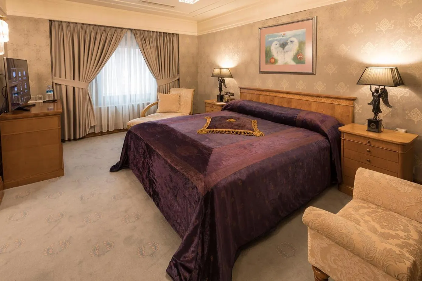 Bedroom, Bed in Zorlu Grand Hotel Trabzon