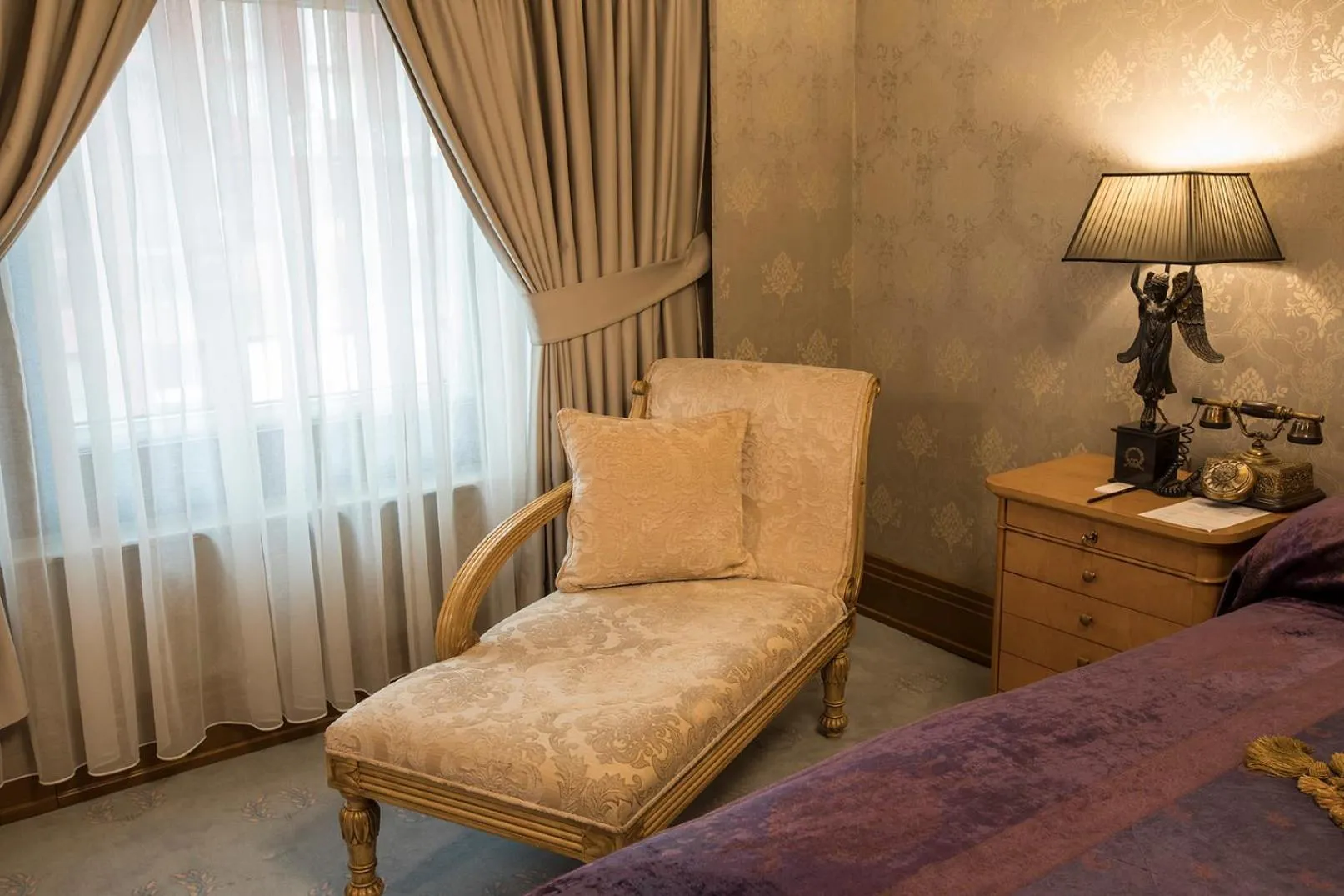 Bedroom, Bed in Zorlu Grand Hotel Trabzon
