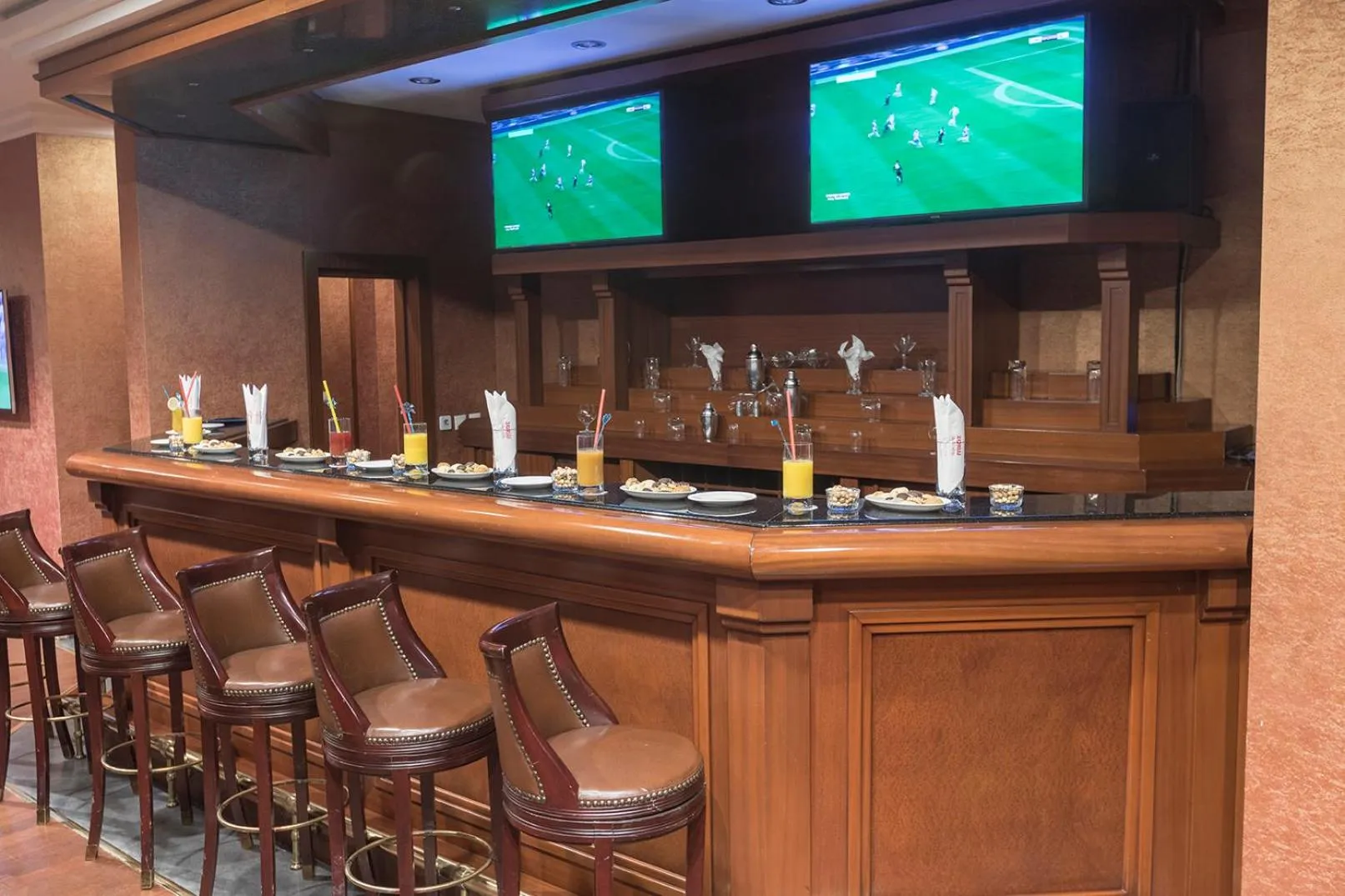 Restaurant/places to eat in Zorlu Grand Hotel Trabzon