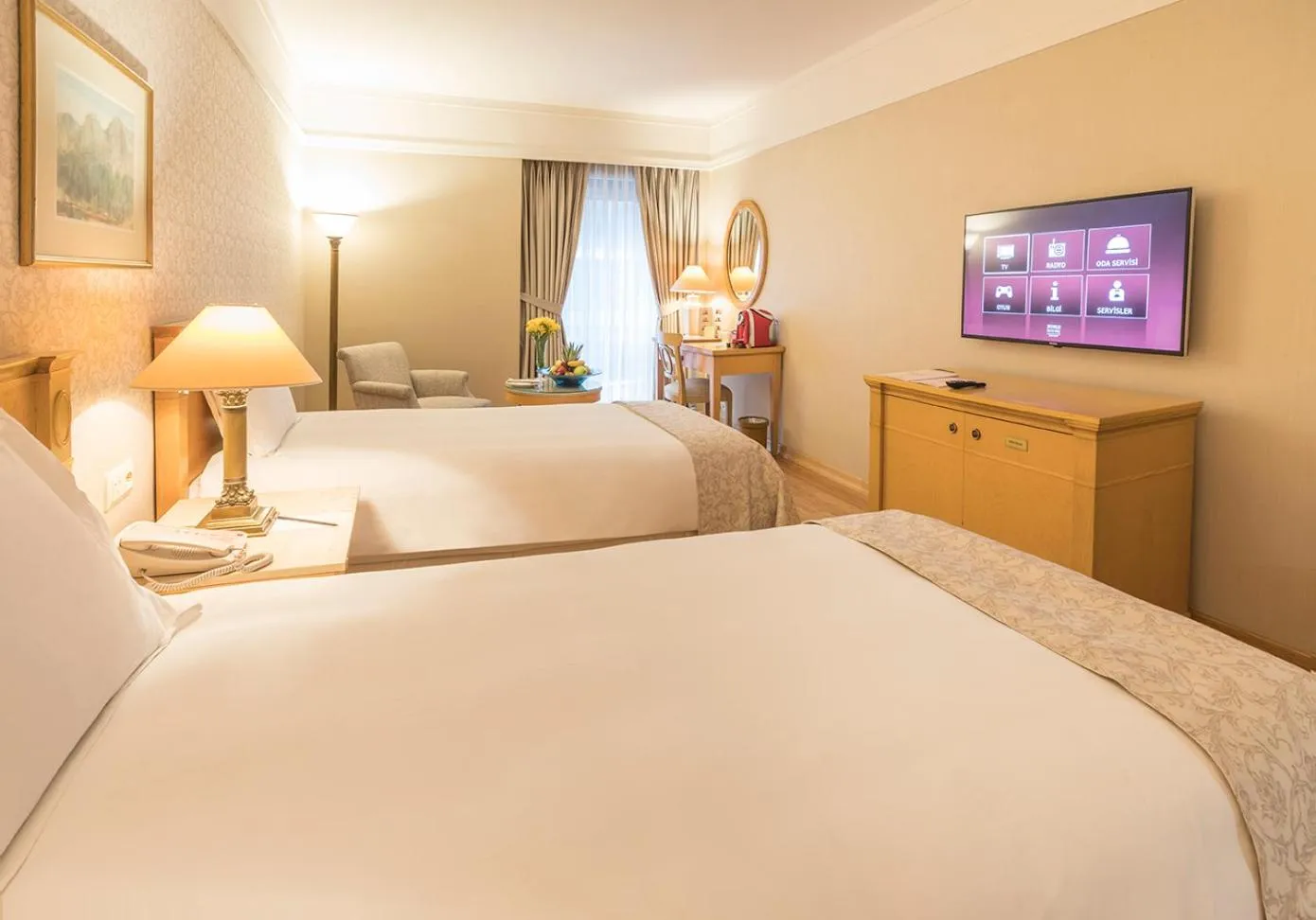 Bed in Zorlu Grand Hotel Trabzon