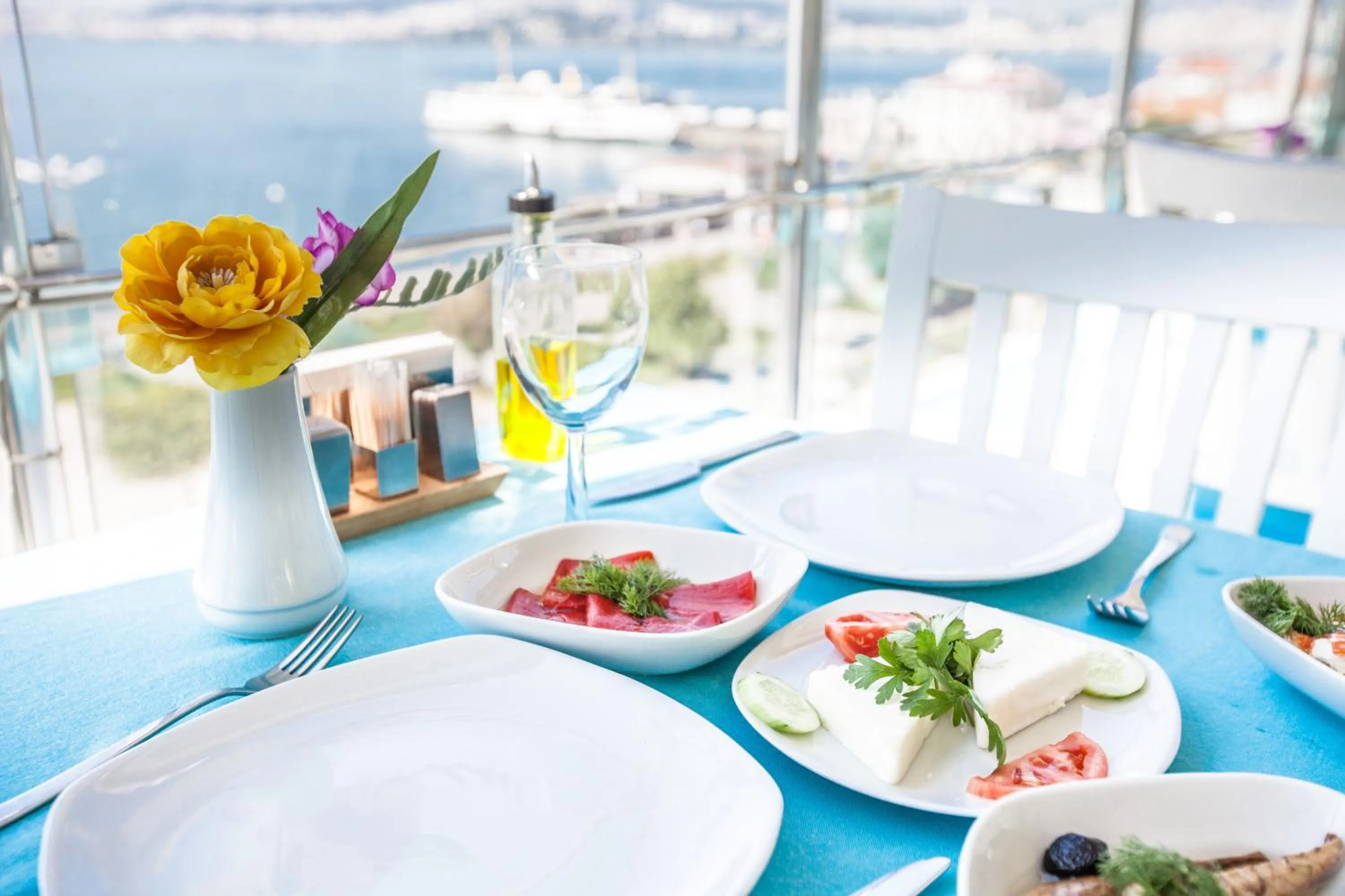 Restaurant/places to eat in Buyukada Comfort OTEL