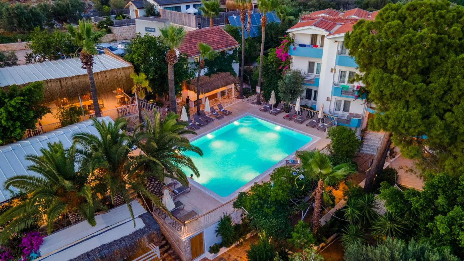 Golden Lighthouse Hotel