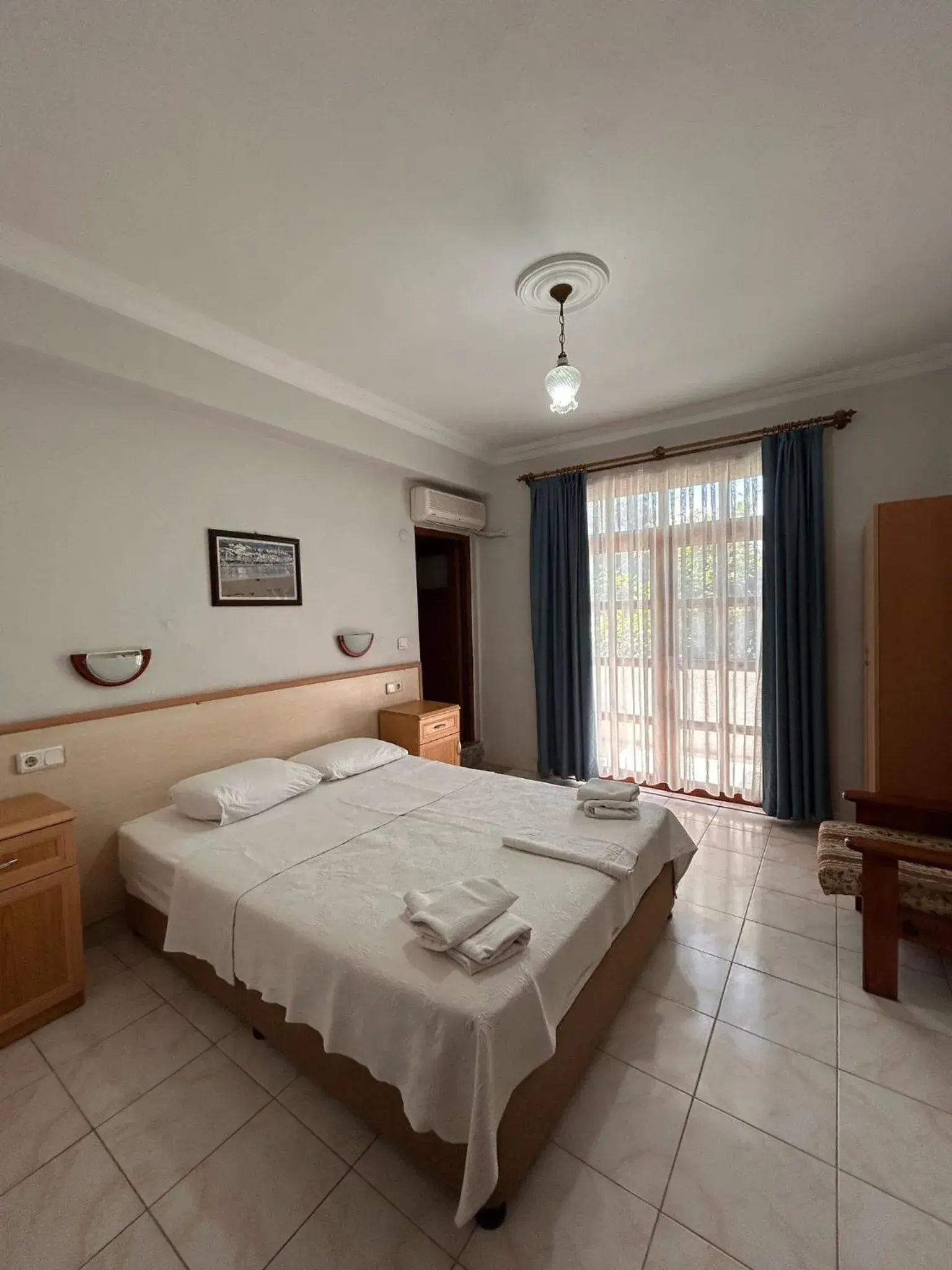 Standard Double or Twin Room - single occupancy in Golden Pension Standard Double or Twin Room - single occupancy in Golden Pension