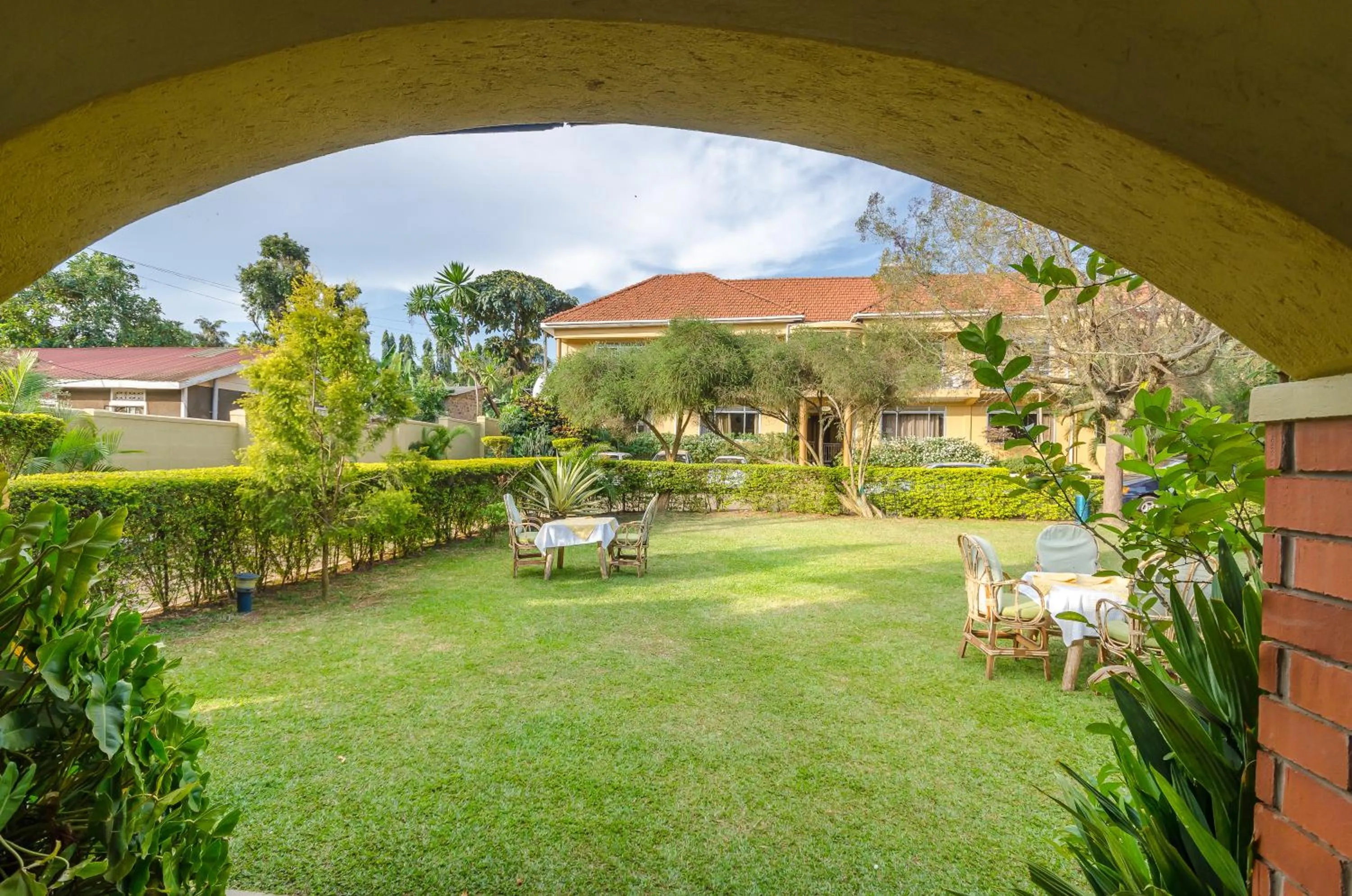 Garden in Victoria Travel Hotel