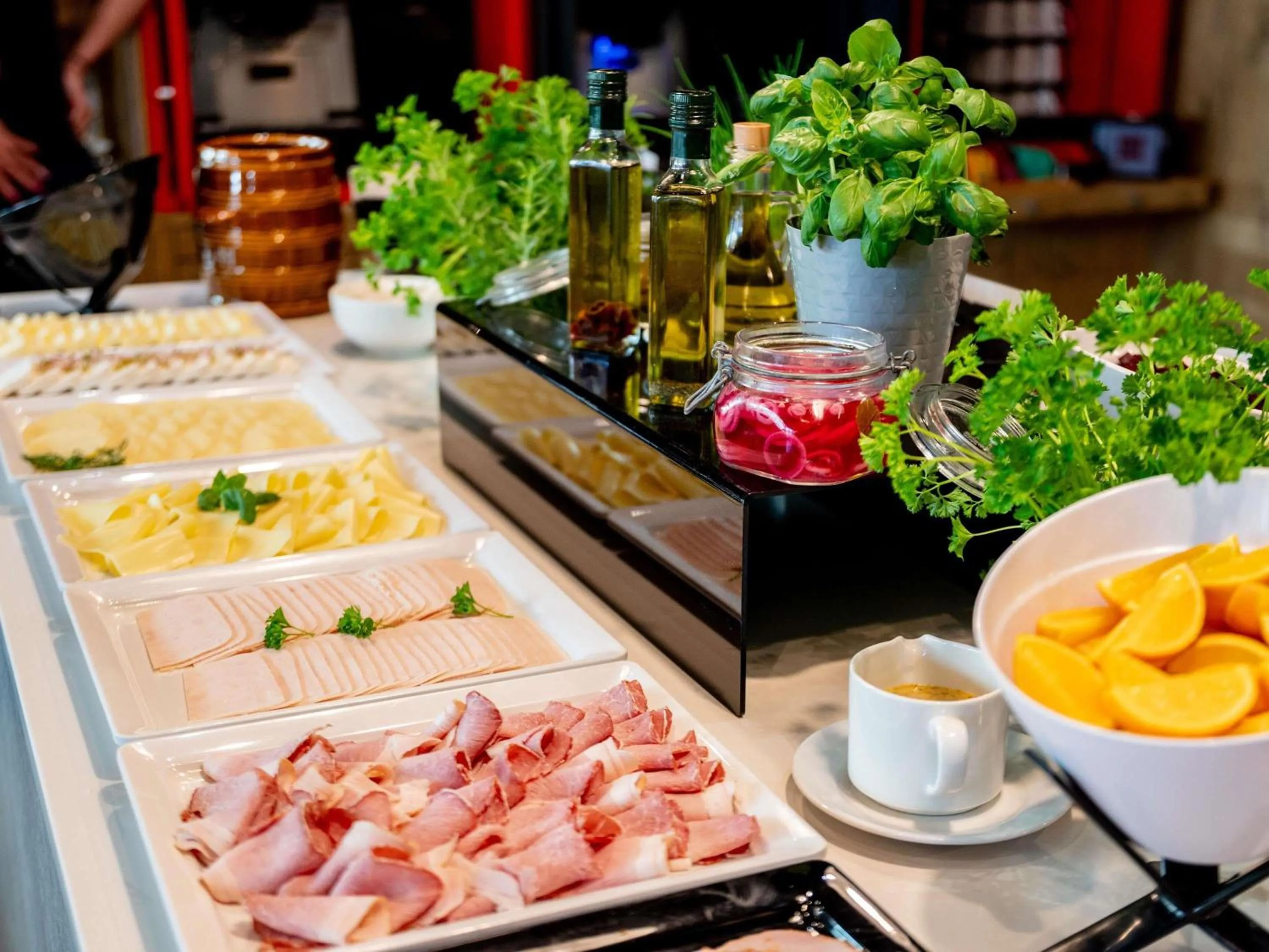 Breakfast in Ibis Poznan Stare Miasto