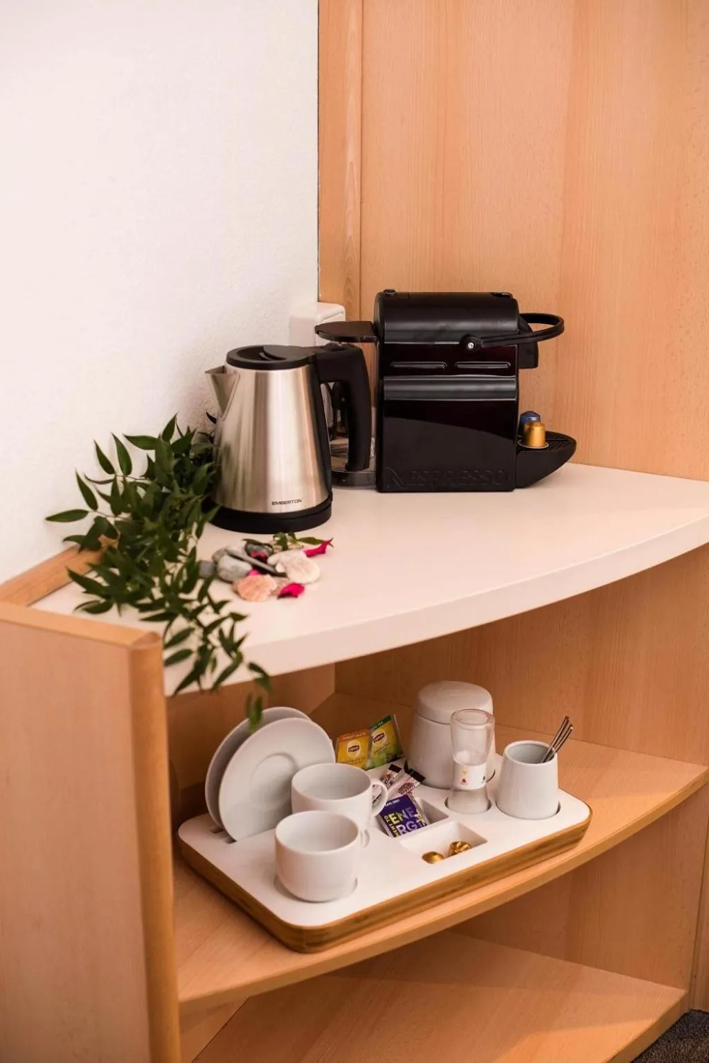Coffee/tea facilities in Ibis Poznan Stare Miasto