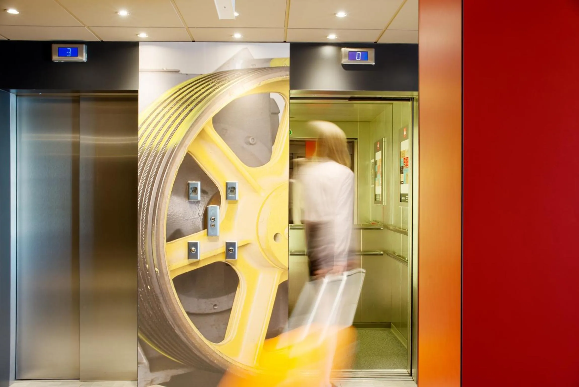 Lobby or reception in Ibis Poznan Stare Miasto