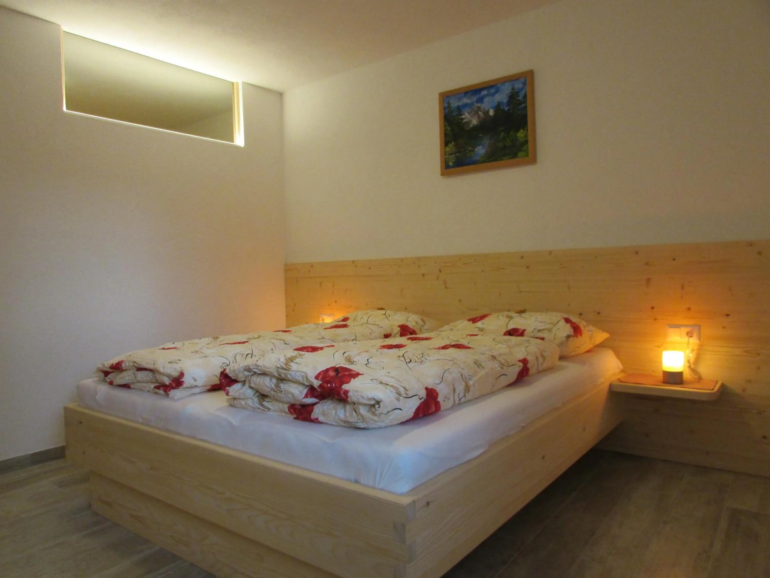 Three-Bedroom Apartment "Krauterhexe" in Ferienwohnungen Maderebner