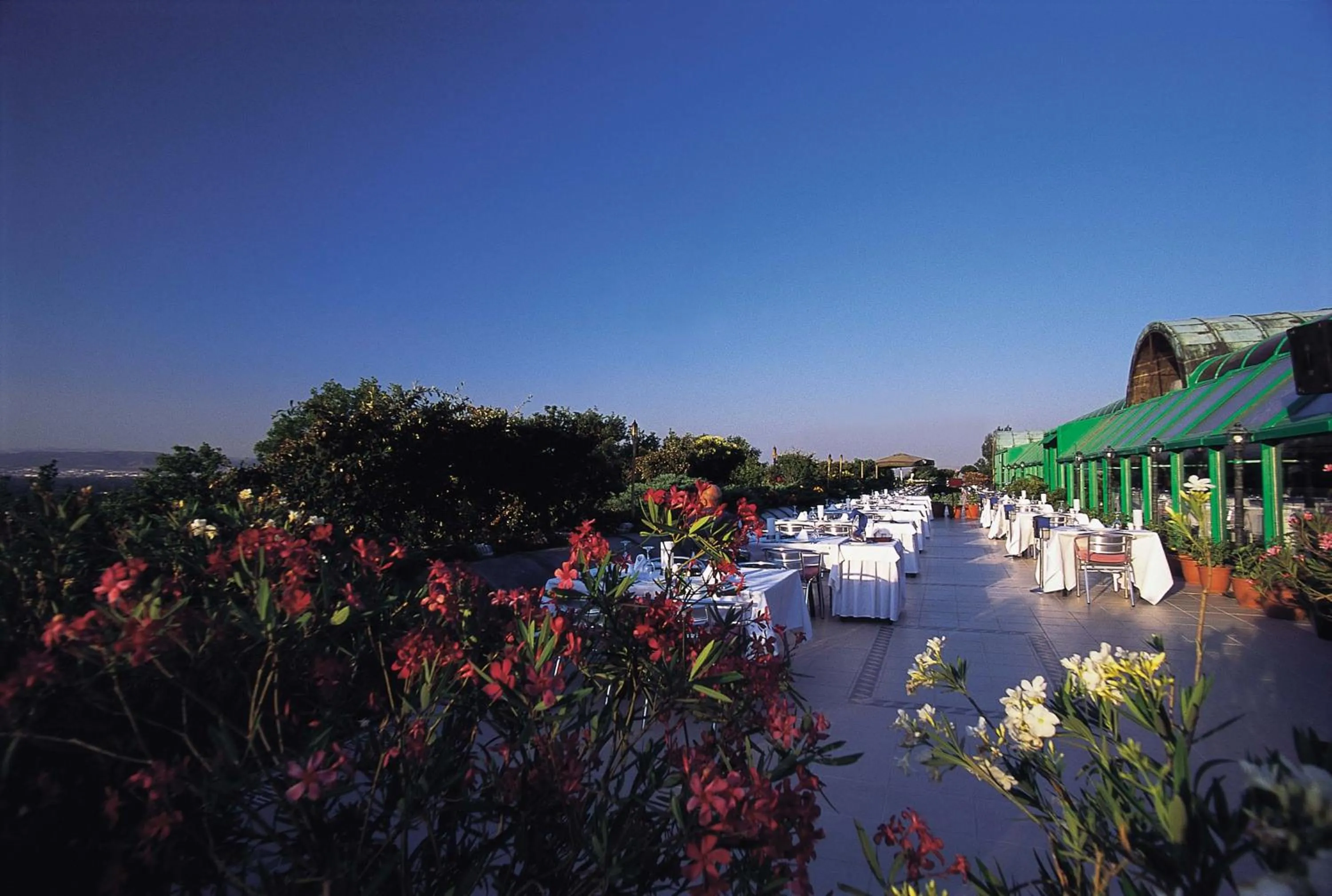 Restaurant/places to eat in Kervansaray Thermal Convention Center & Spa