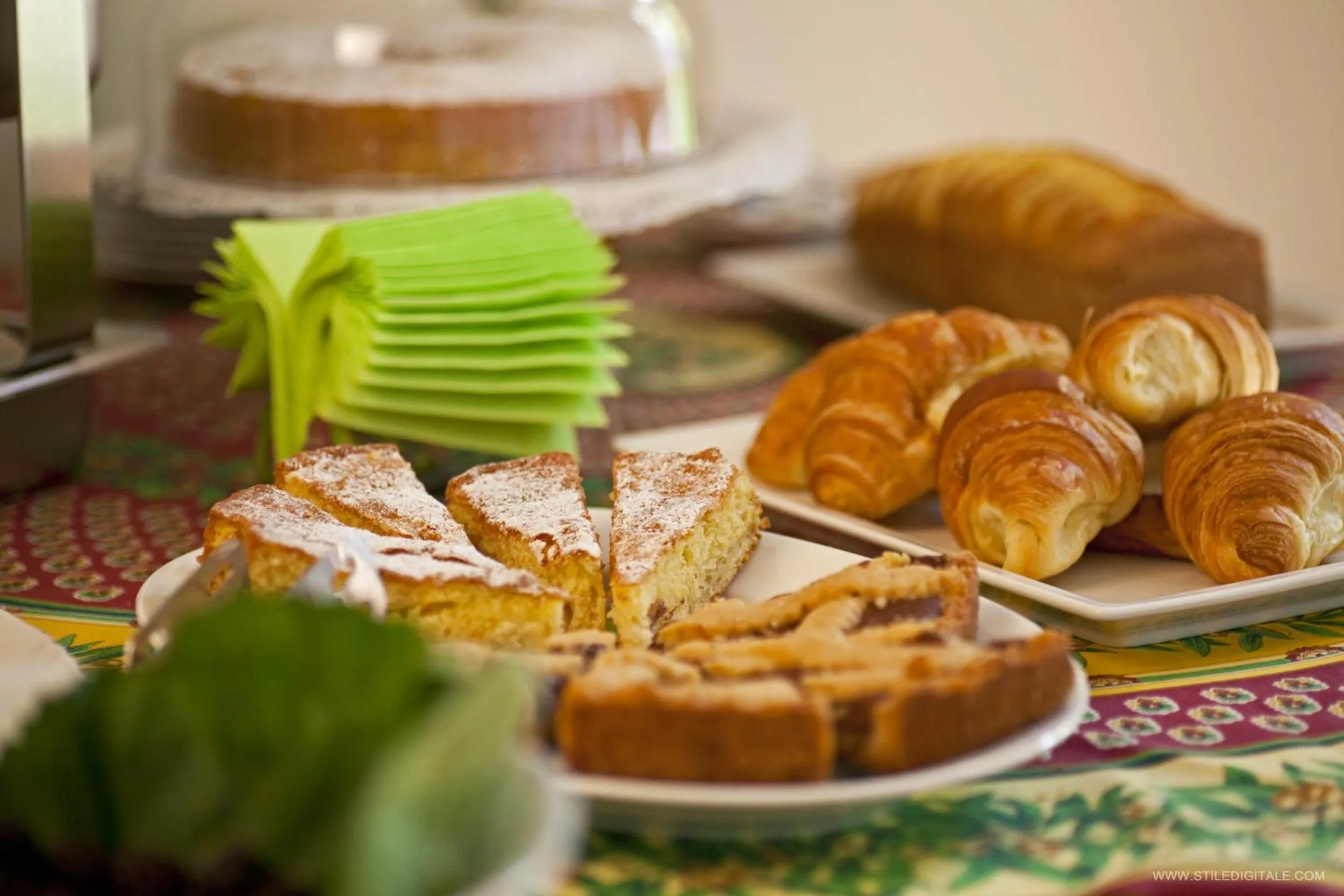 Text overlay in Pragatto Hills by Casino di Pragatto