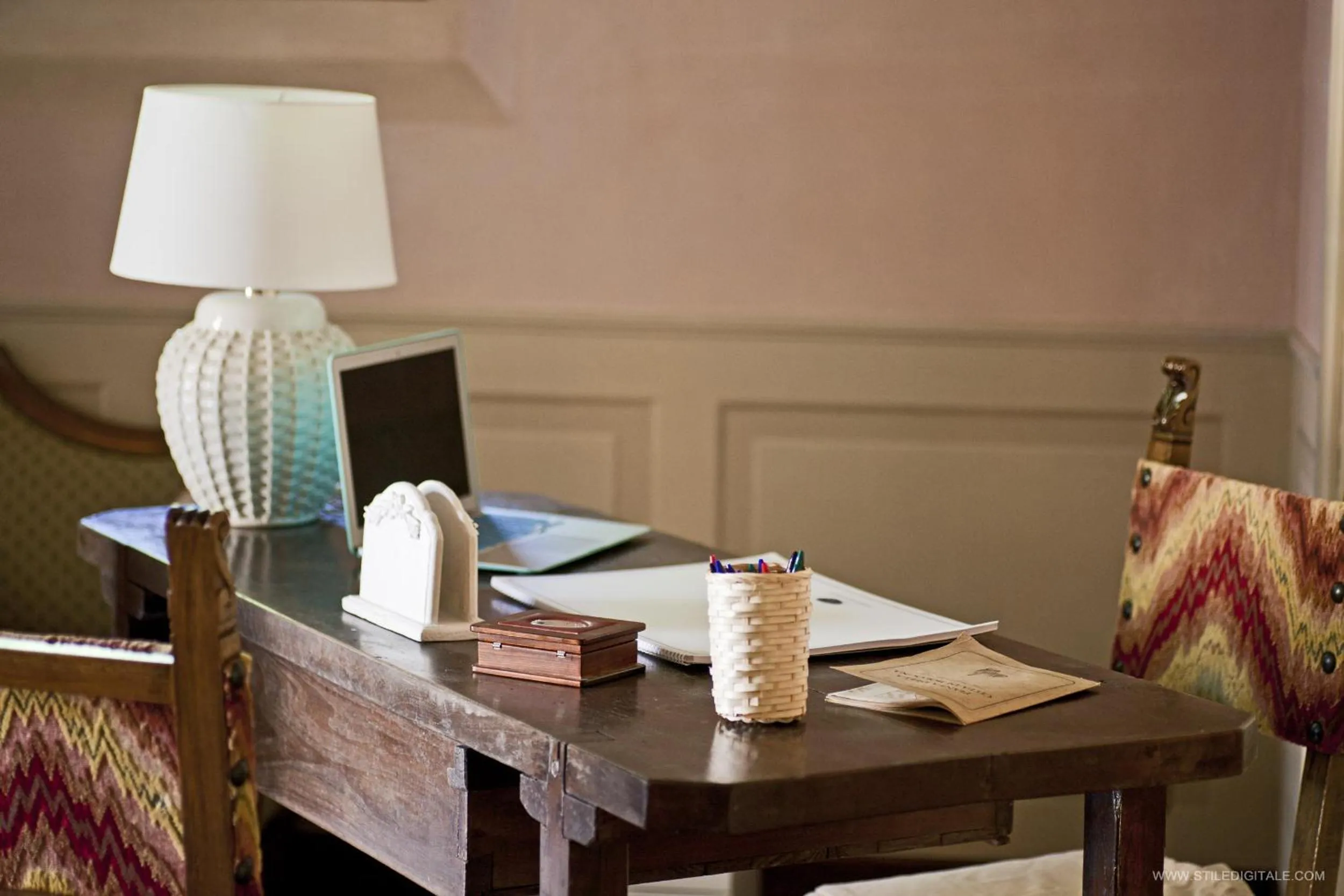 Text overlay in Pragatto Hills by Casino di Pragatto