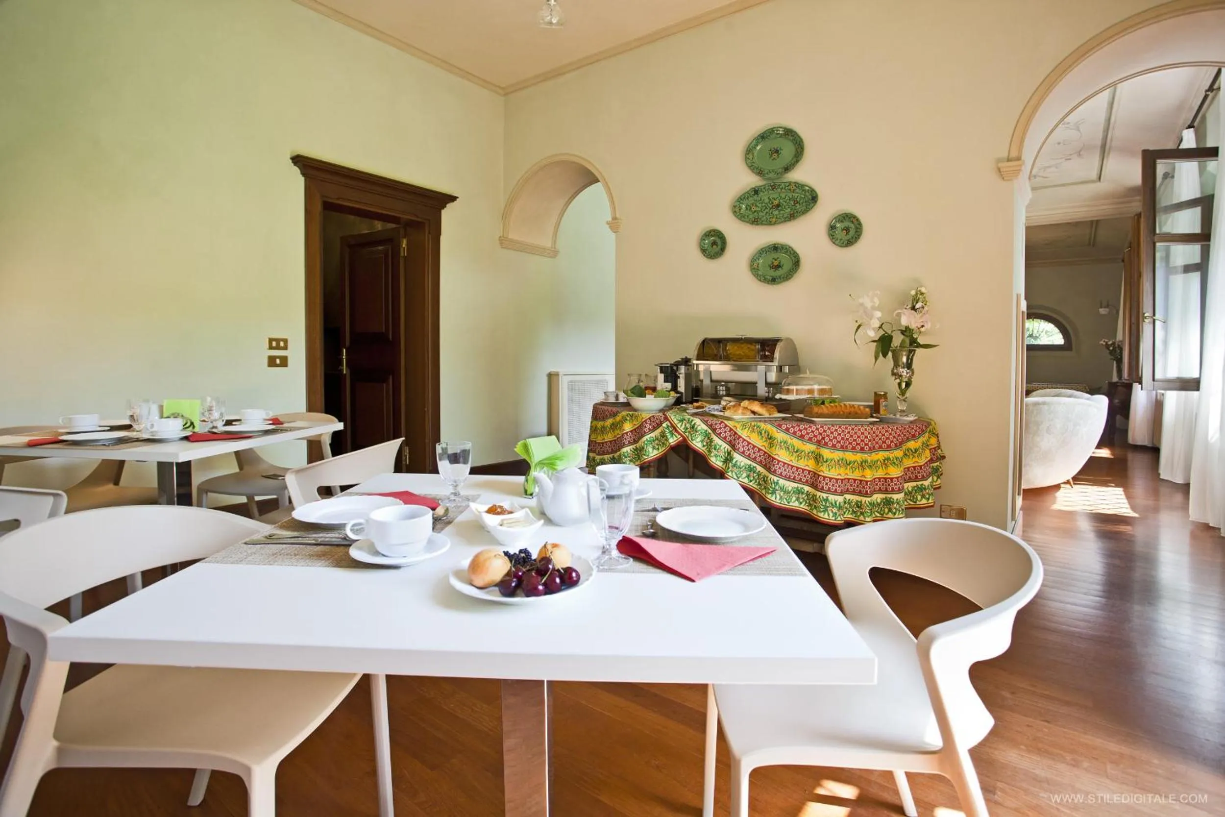 Text overlay in Pragatto Hills by Casino di Pragatto