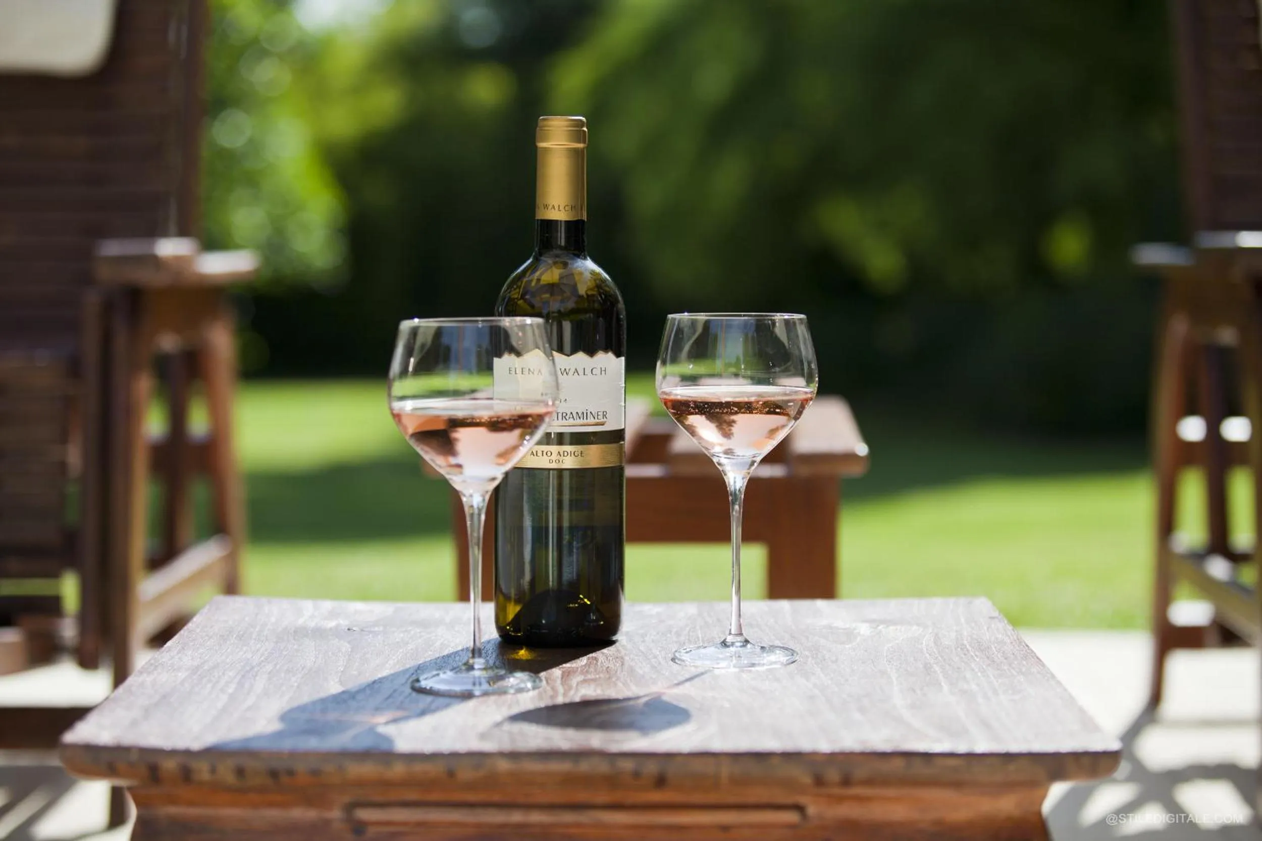 Alcoholic drinks in Pragatto Hills by Casino di Pragatto