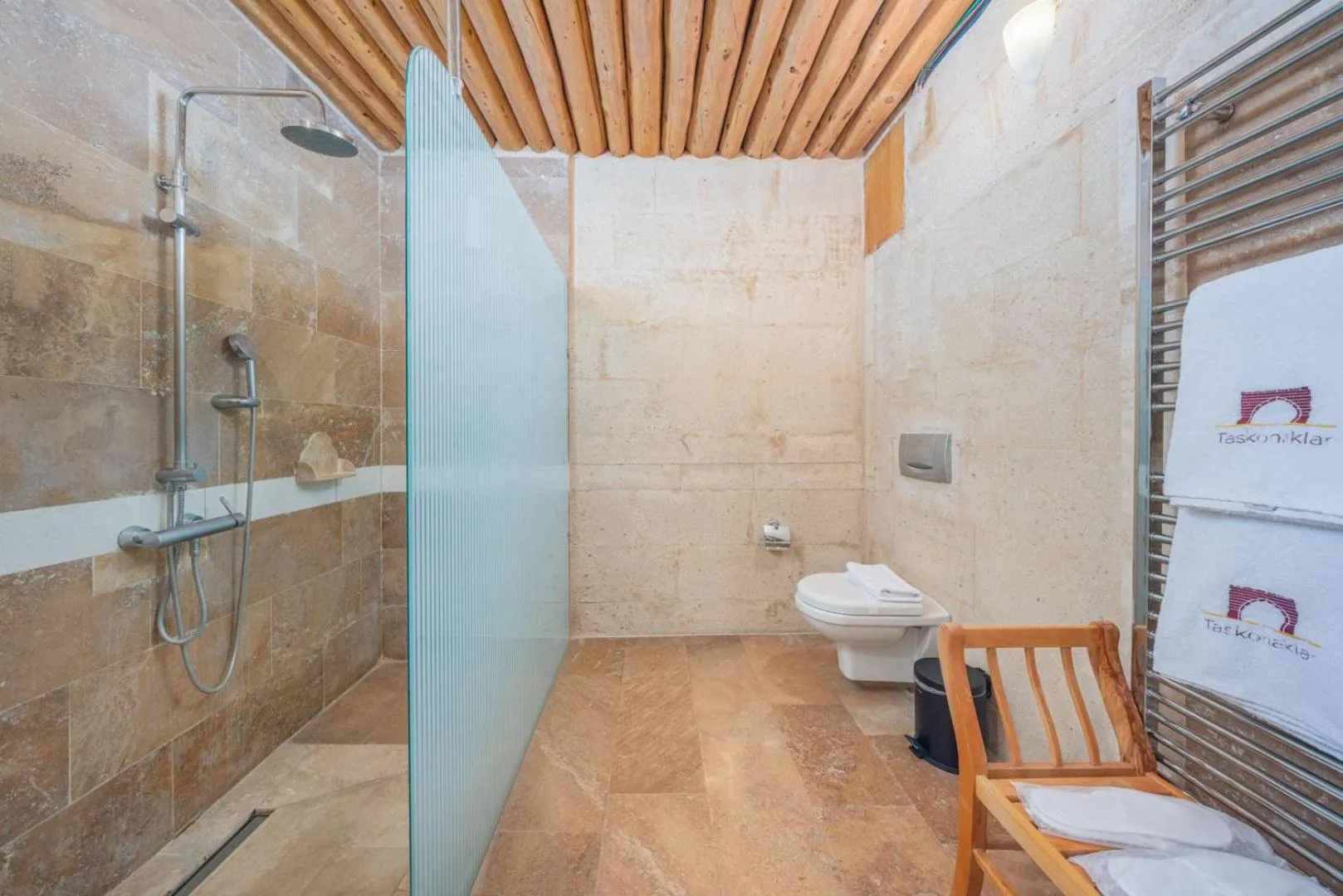 Bathroom in Taskonaklar