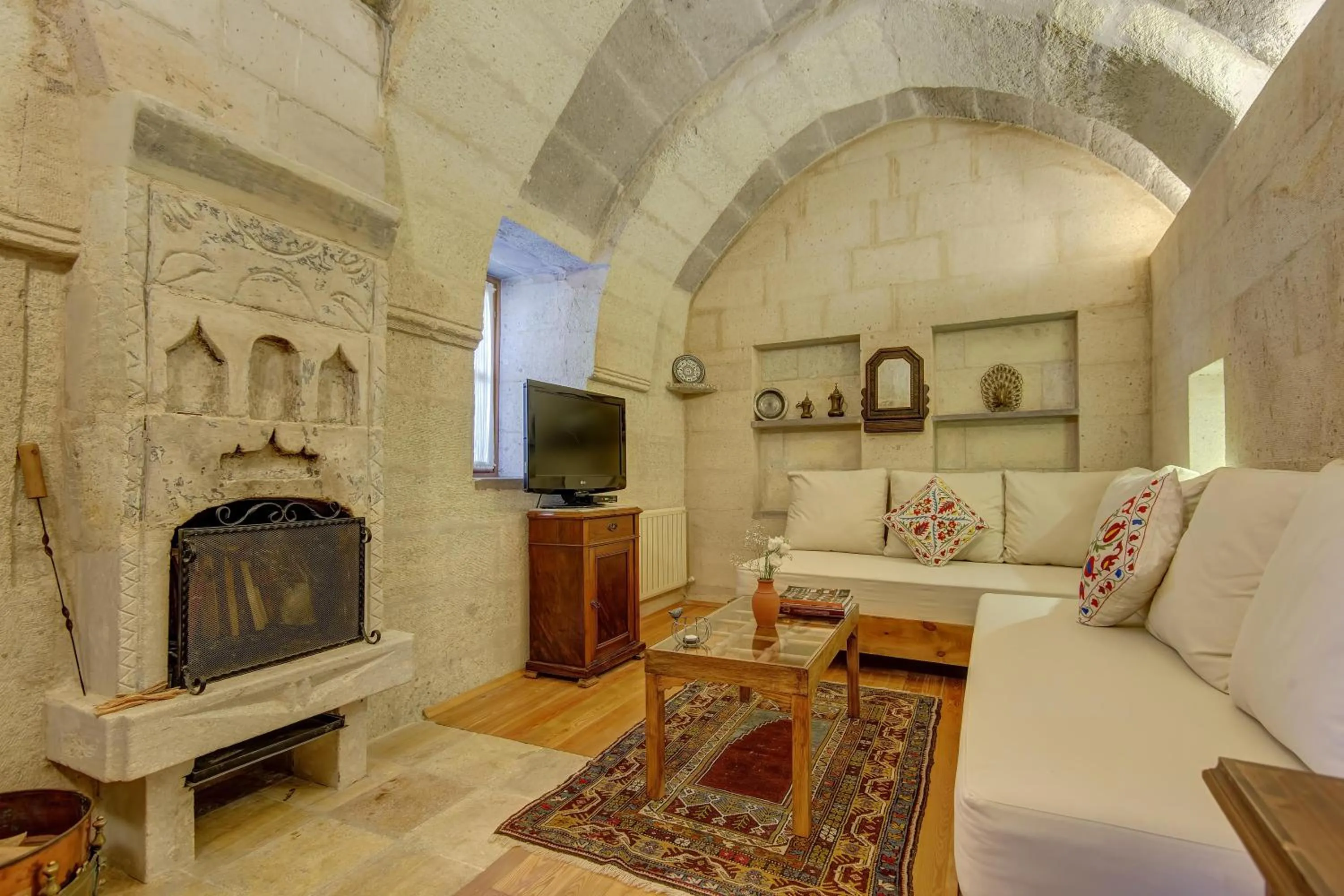 Photo of the whole room in Taskonaklar