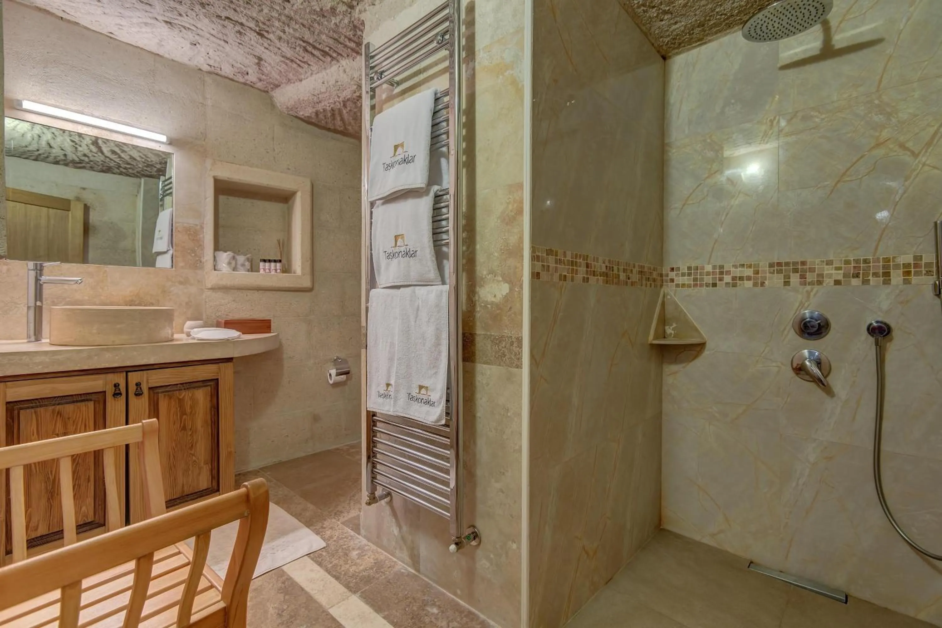 Bathroom in Taskonaklar