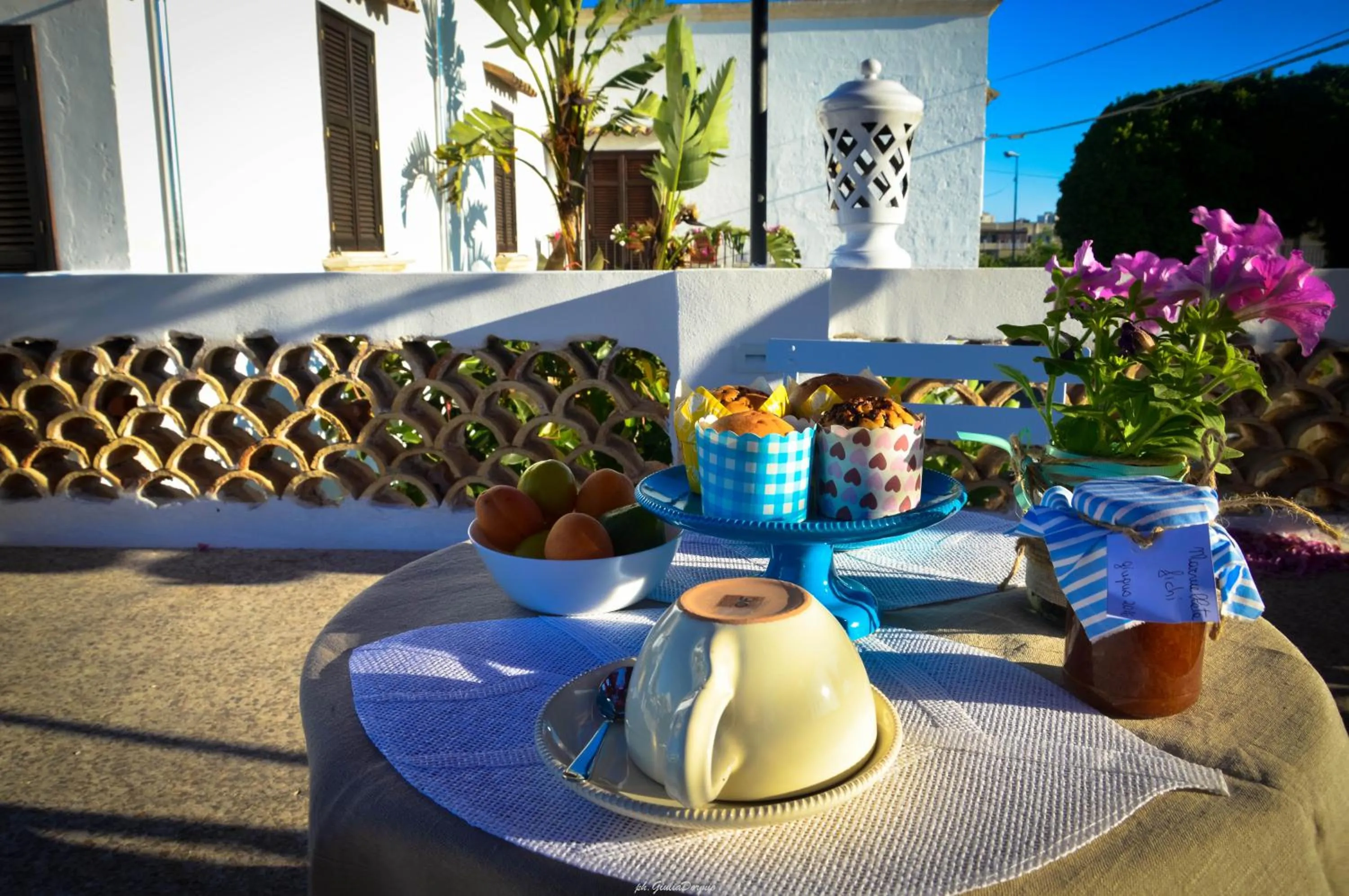 Italian breakfast in Le Garitte