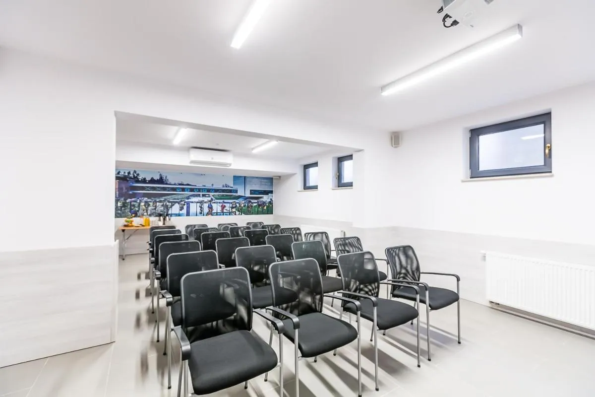 Meeting/conference room in Meet Poznań Hotel