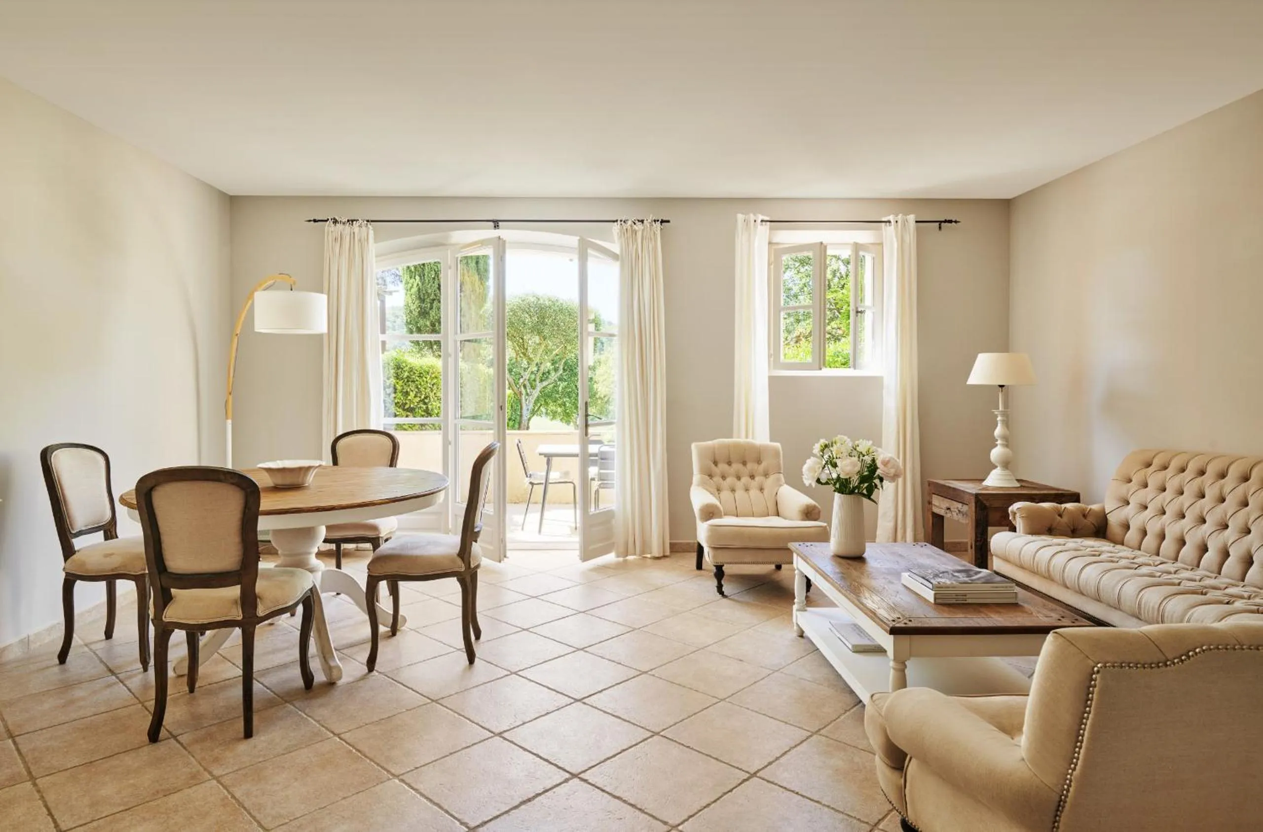 Living room in Saint-Tropez Golf Residences