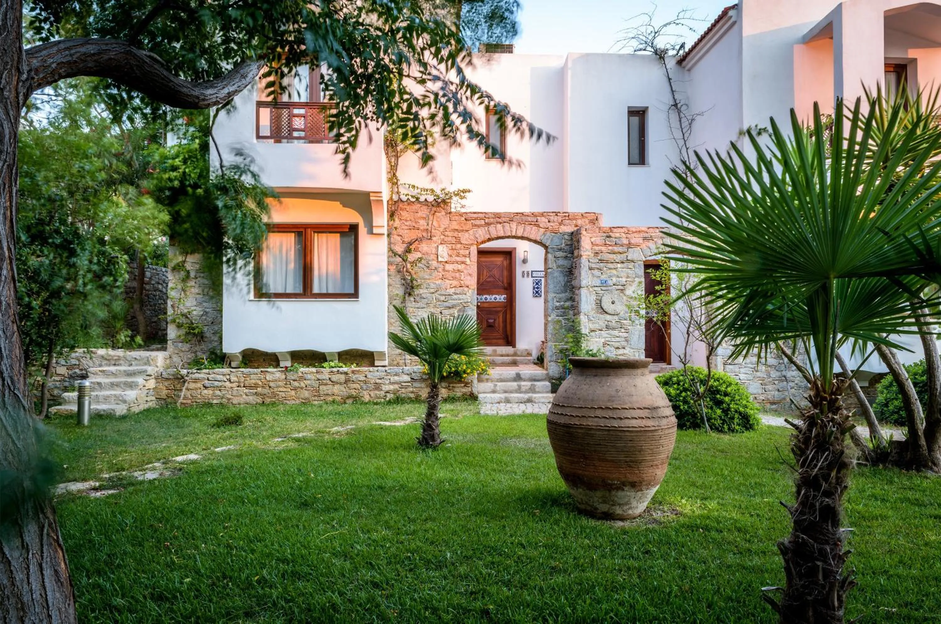 Garden in Marphe Hotel