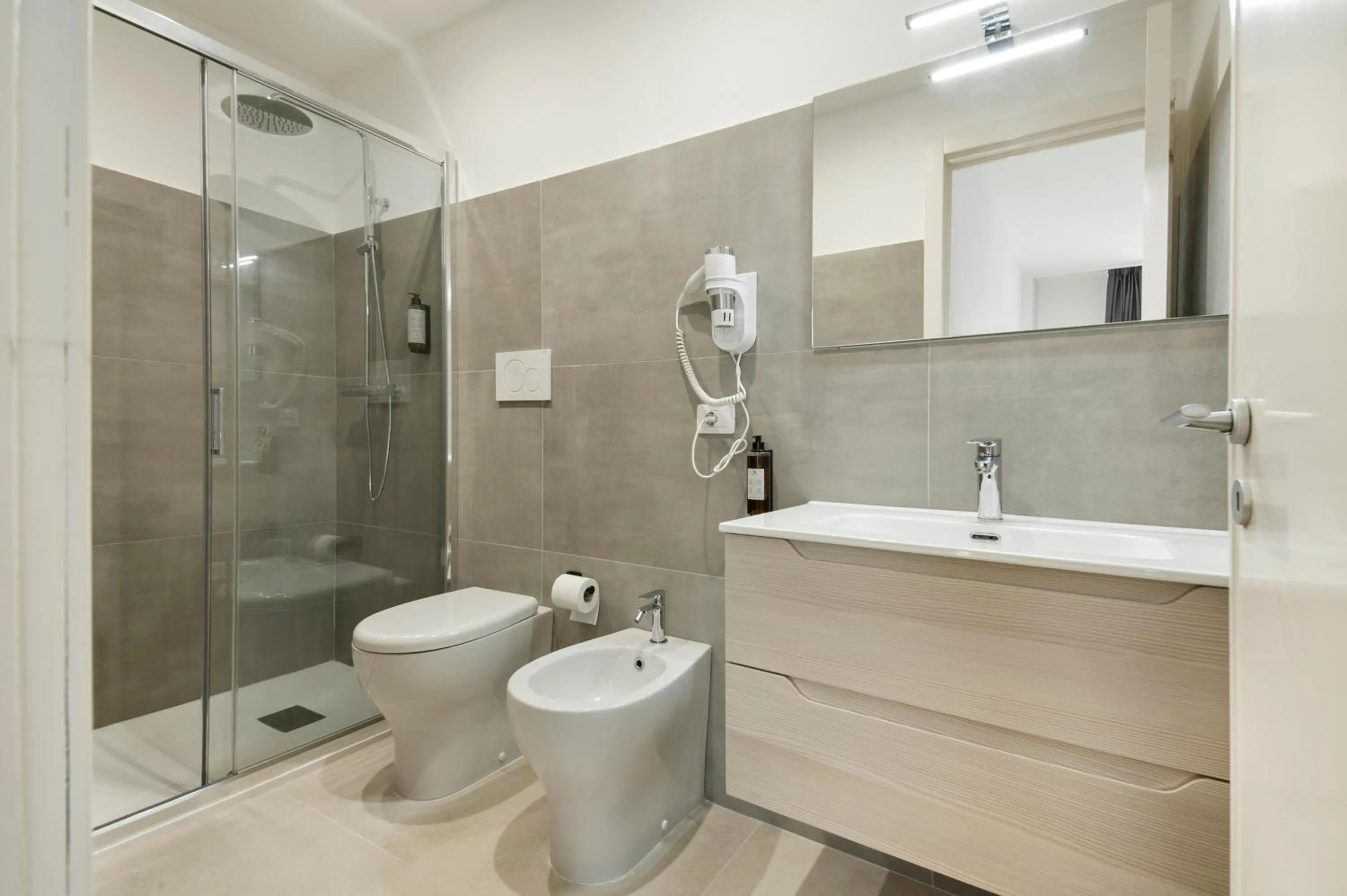 Shower in Suite San Biagio