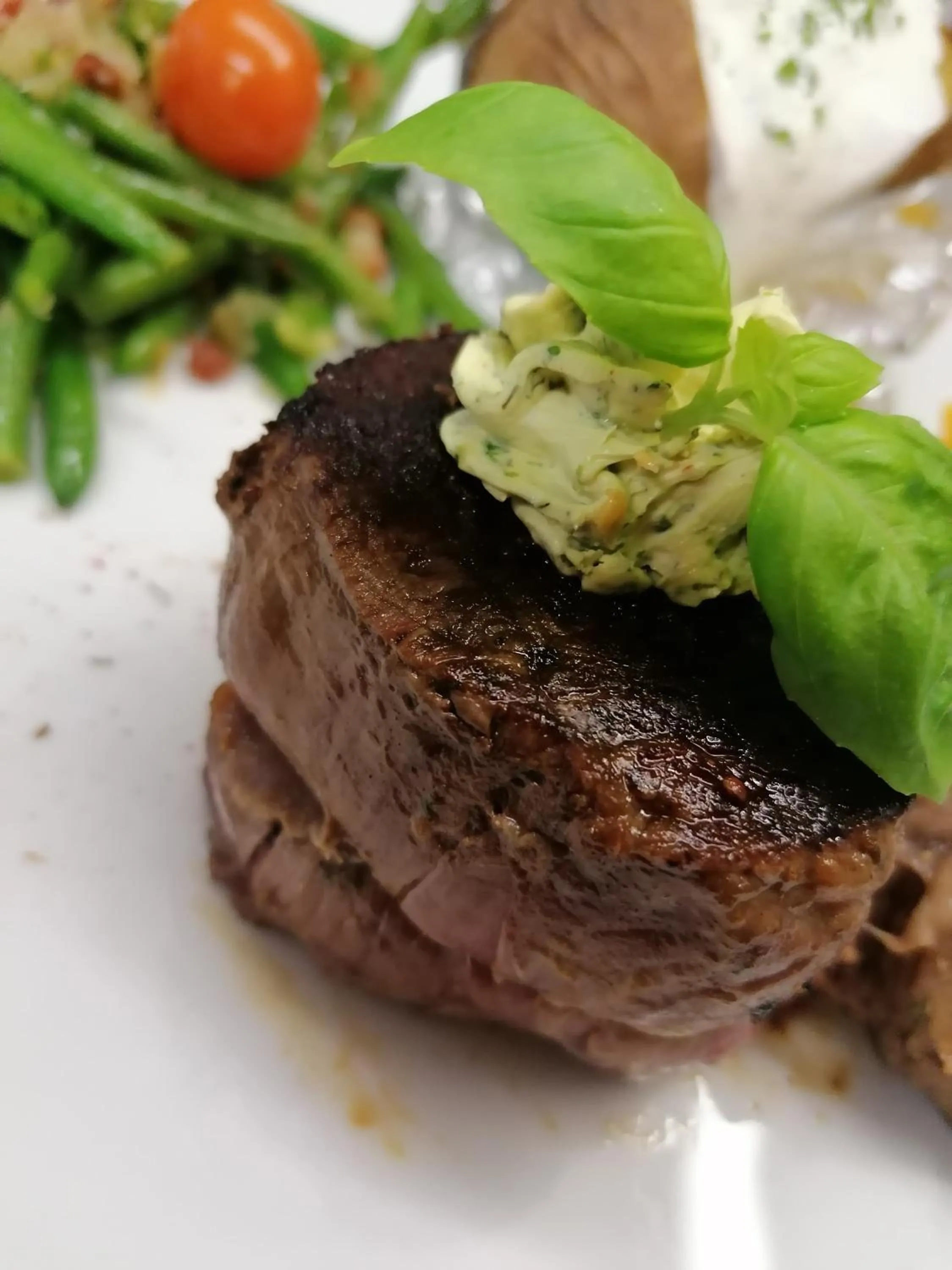 Restaurant/places to eat in Steakhouse Fieg