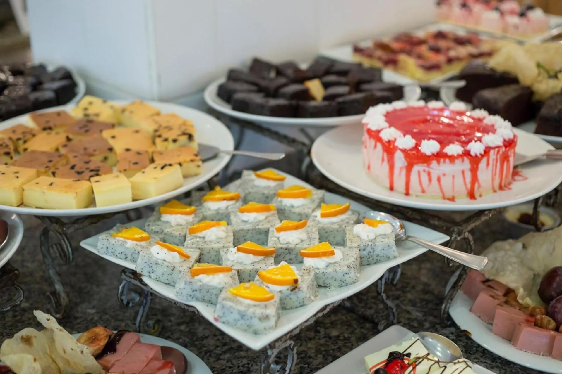 Food and drinks in AKKA Hotels Claros - All Inclusive