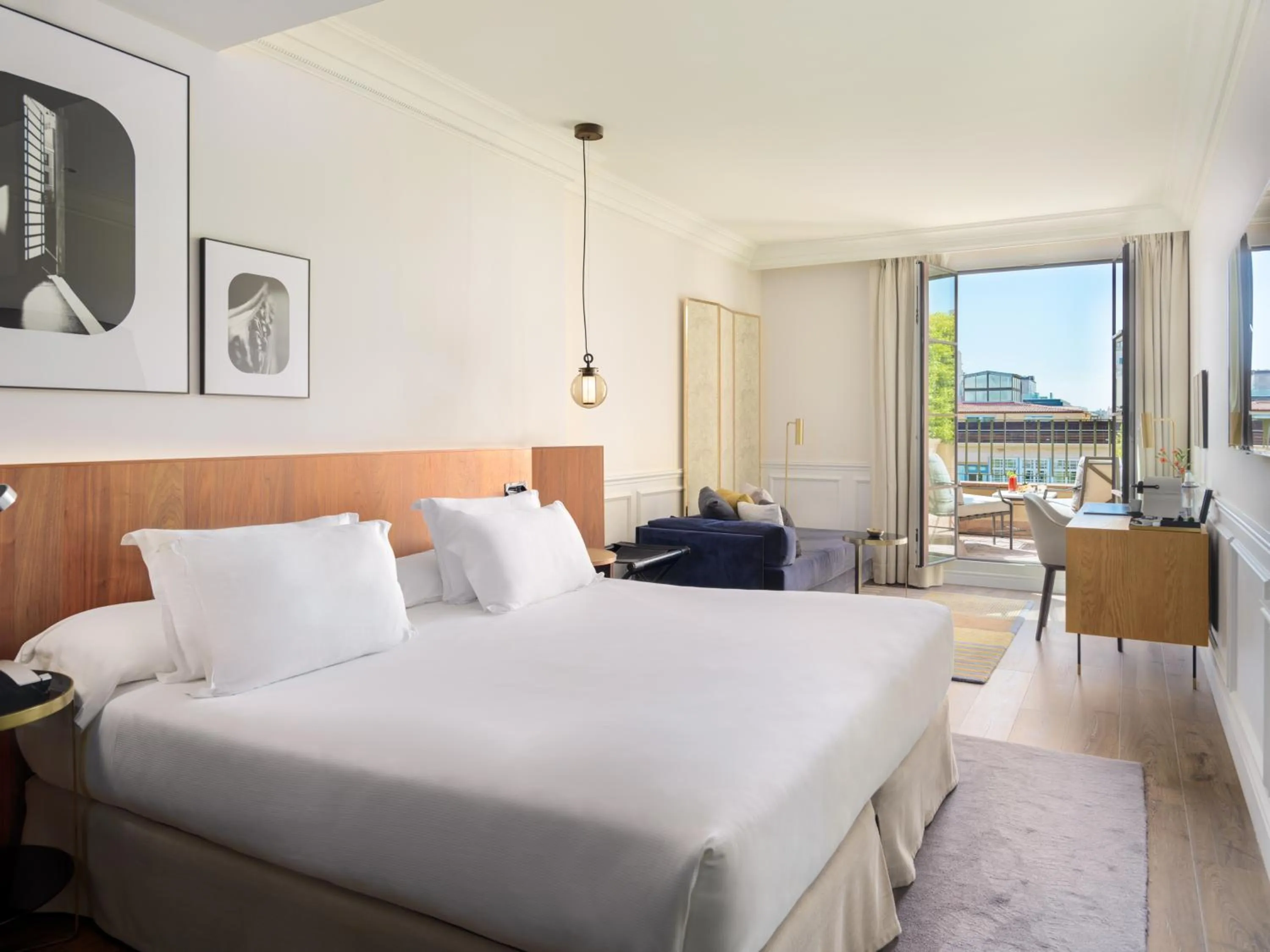 Photo of the whole room, Bed in H10 Casa Mimosa 4* Sup