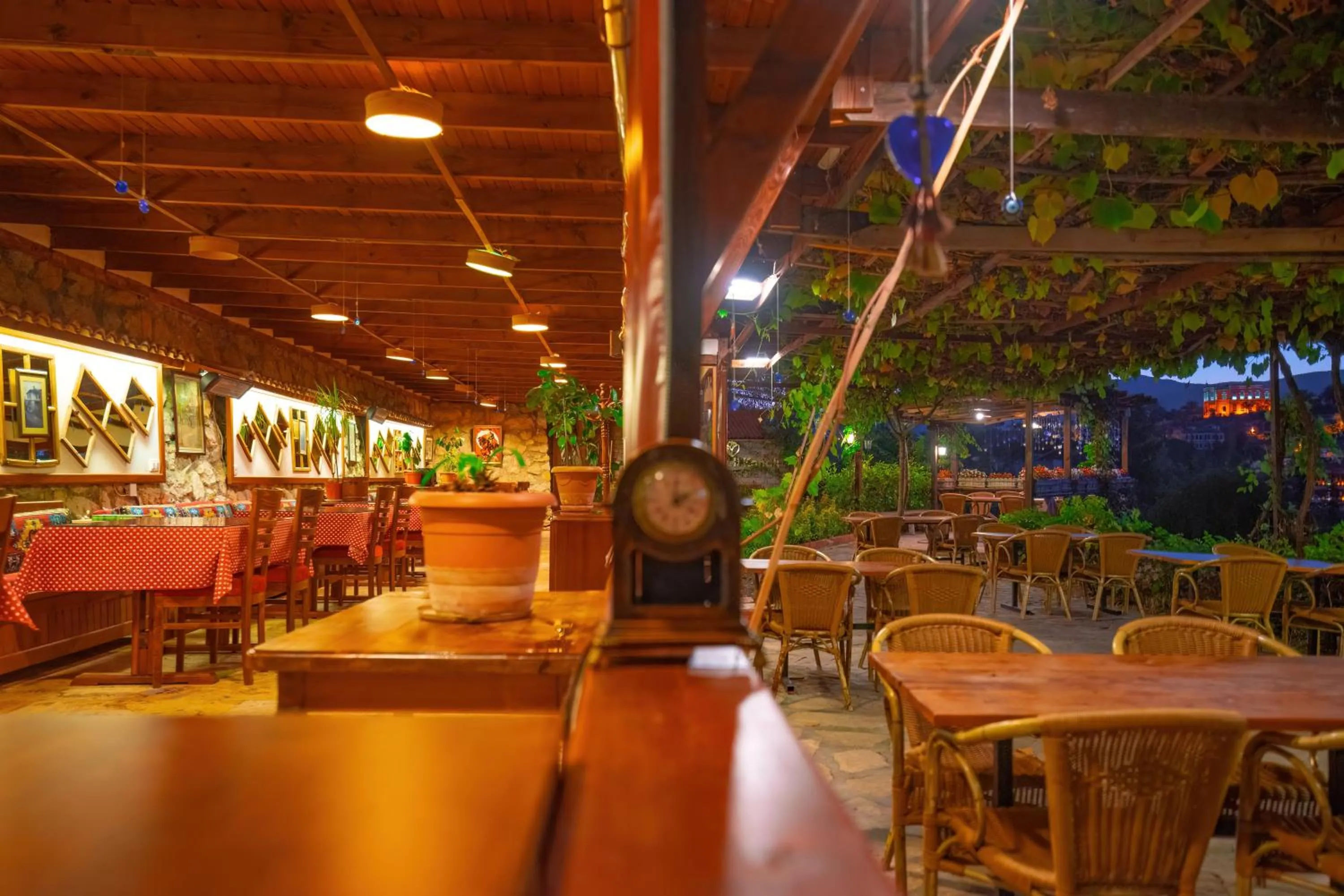 Garden in Cesmeli Konak Garden