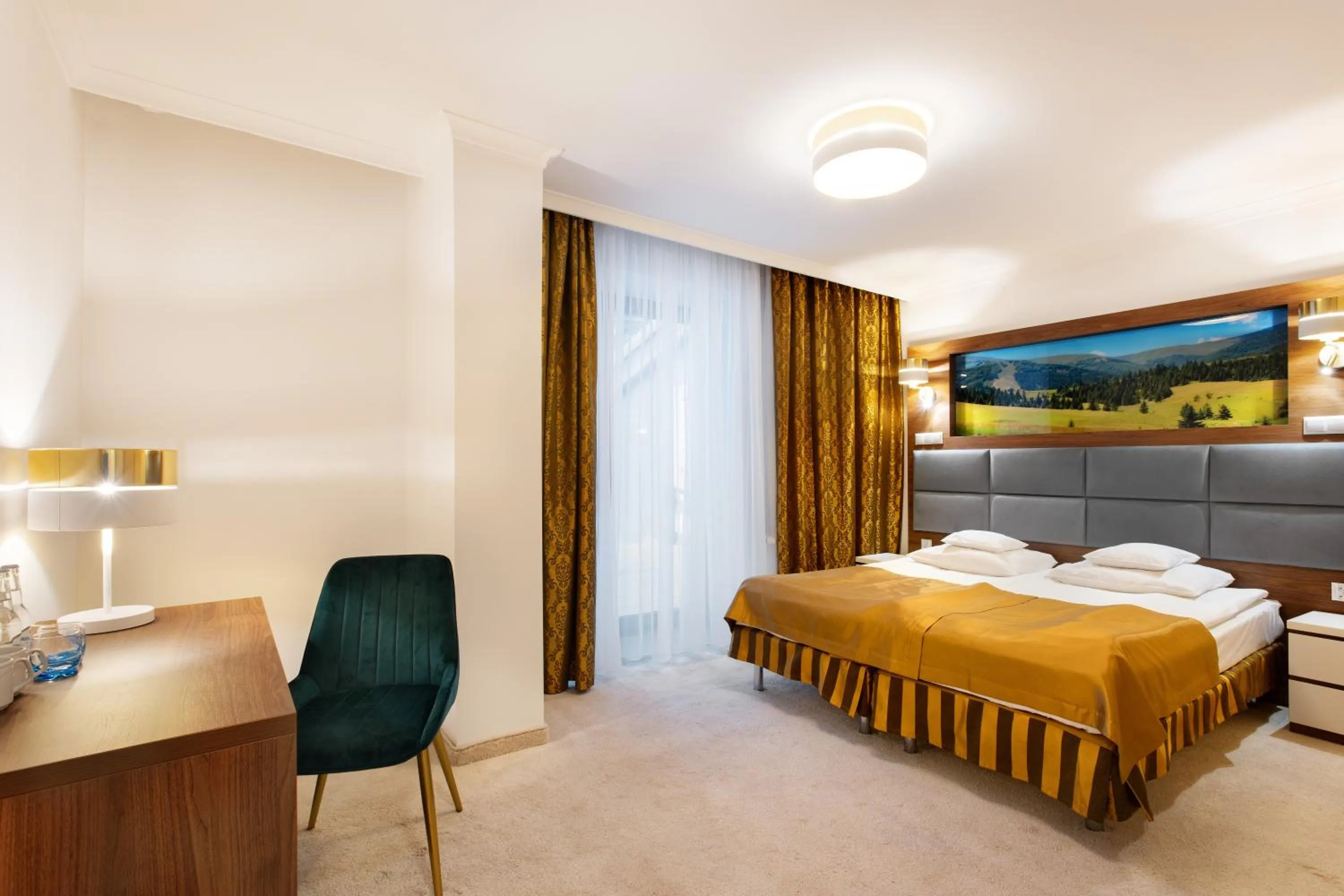 Bedroom, Bed in Hotel Pegaz