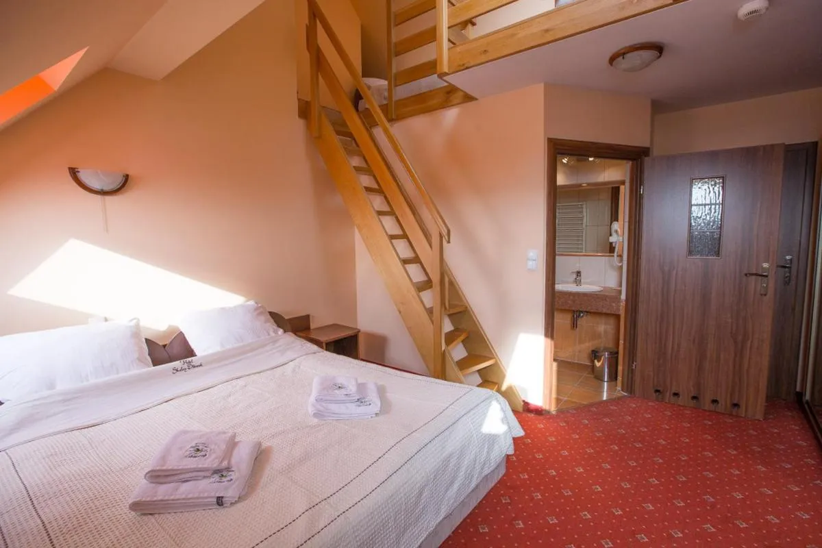 Photo of the whole room, Bed in Skalny Dworek