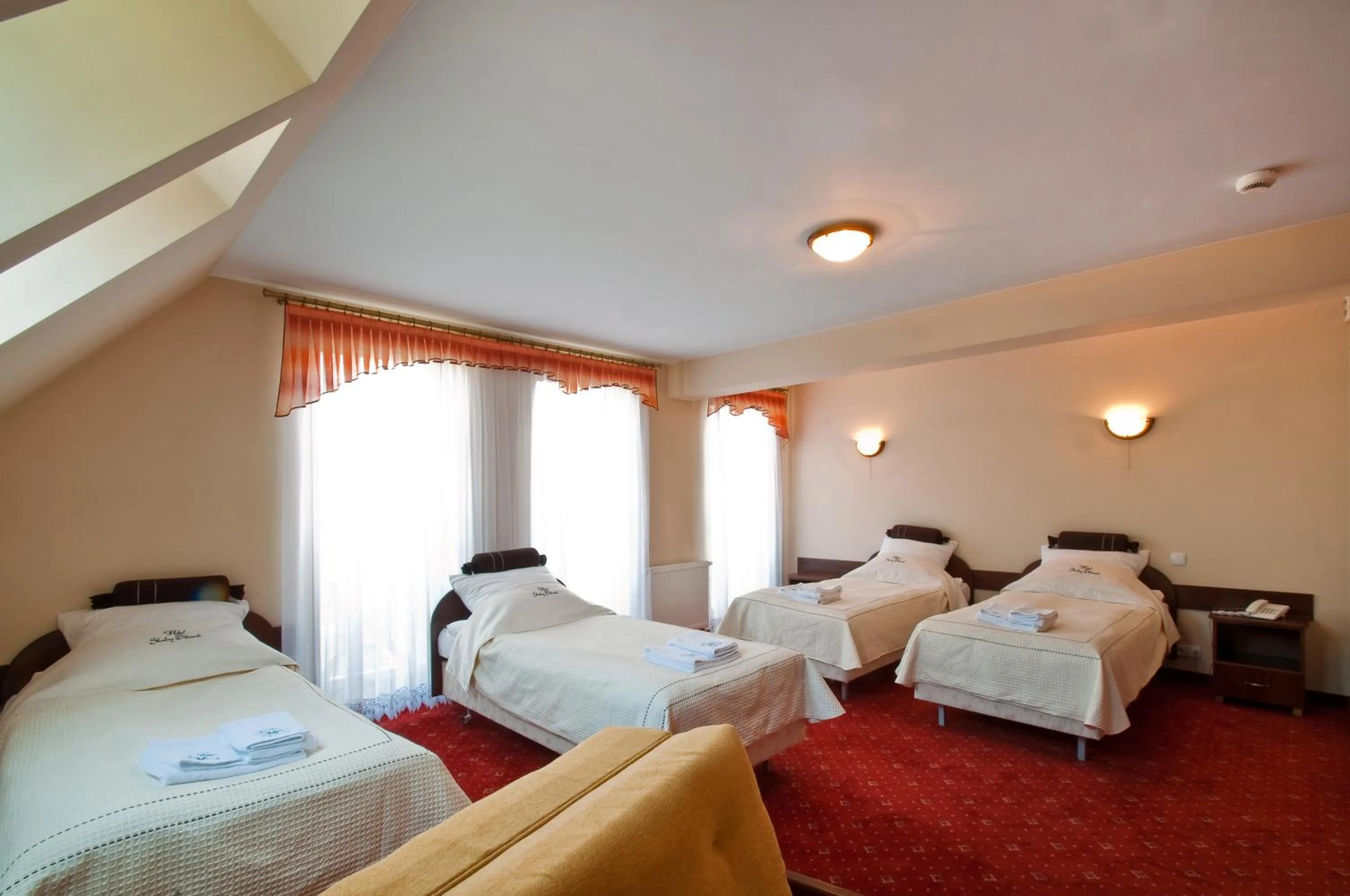 Photo of the whole room, Bed in Skalny Dworek