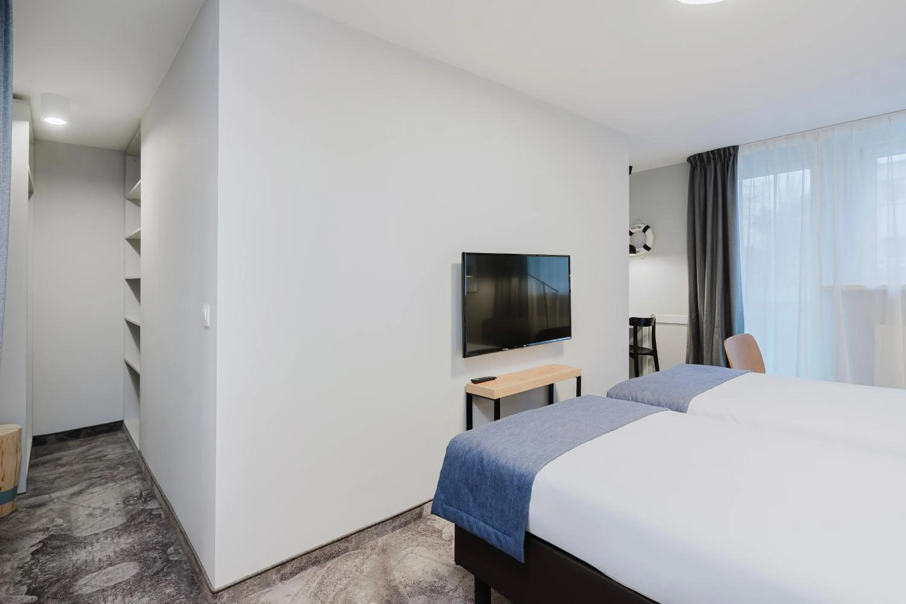 Property building, Bed in Cassubia